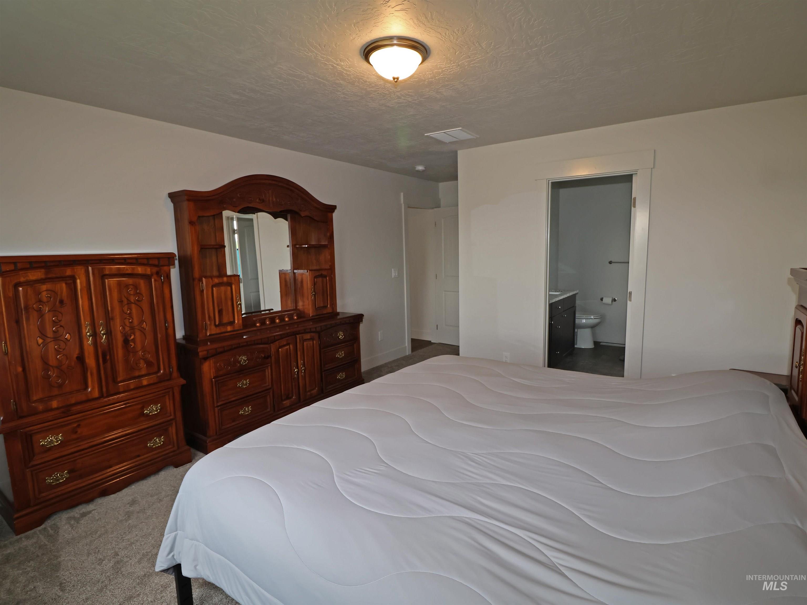 2272 Golf Lane, Council, Idaho 83612, 3 Bedrooms, 2 Bathrooms, Residential For Sale, Price $439,000,MLS 98977069