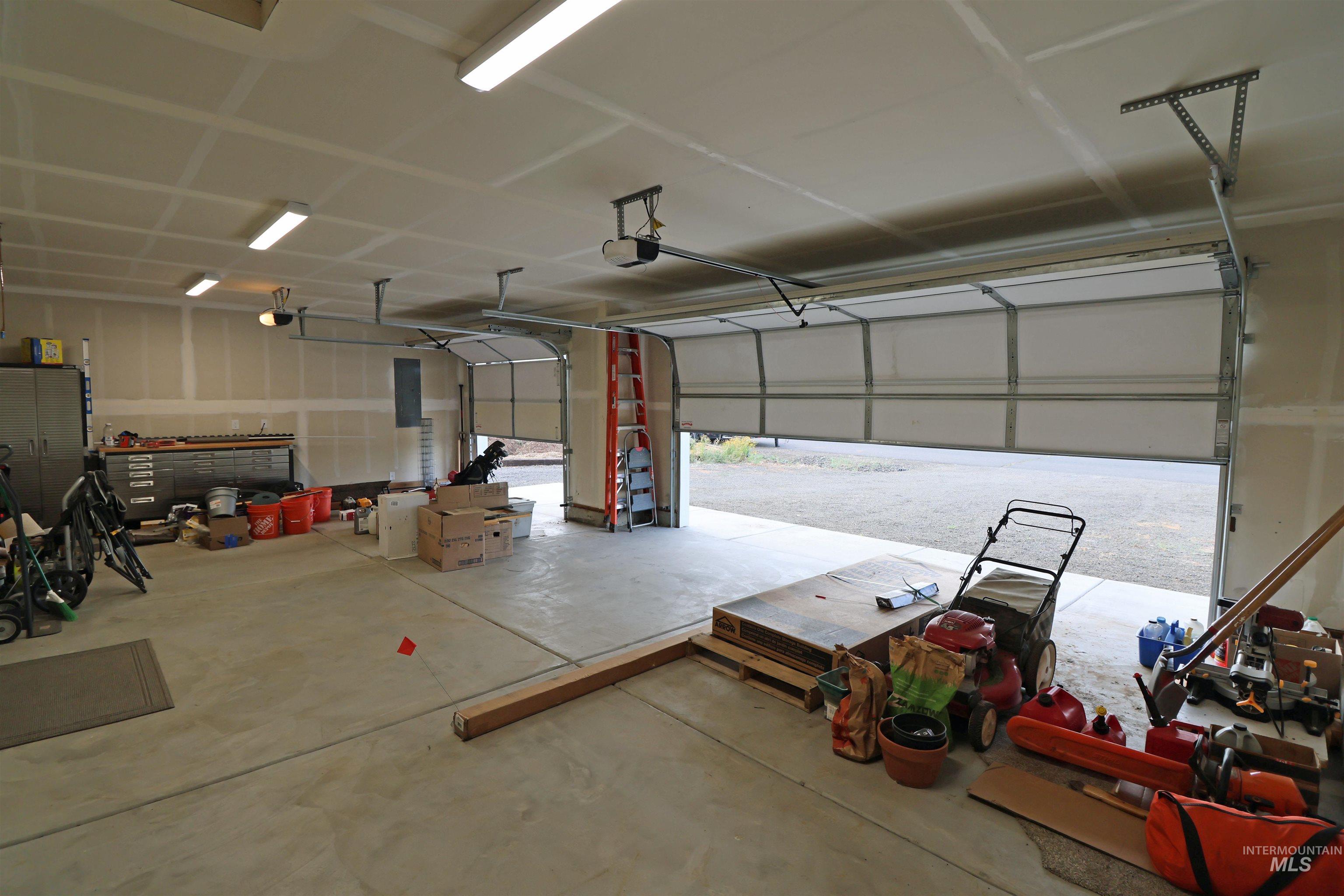 2272 Golf Lane, Council, Idaho 83612, 3 Bedrooms, 2 Bathrooms, Residential For Sale, Price $439,000,MLS 98977069