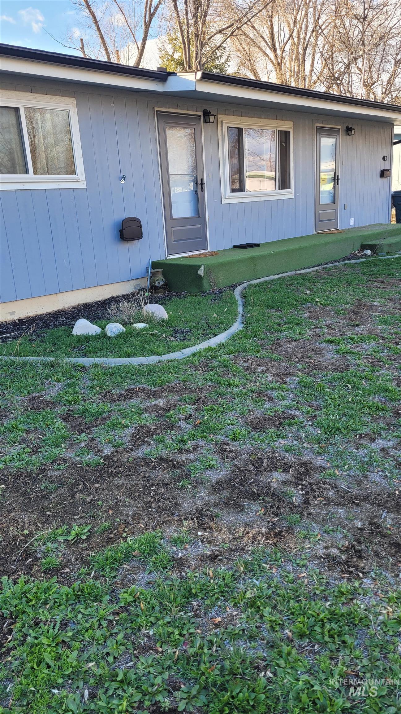 413 N 4th W, Mountain Home, Idaho 83647, 3 Bedrooms, 2 Bathrooms, Residential For Sale, Price $290,000,MLS 98977072