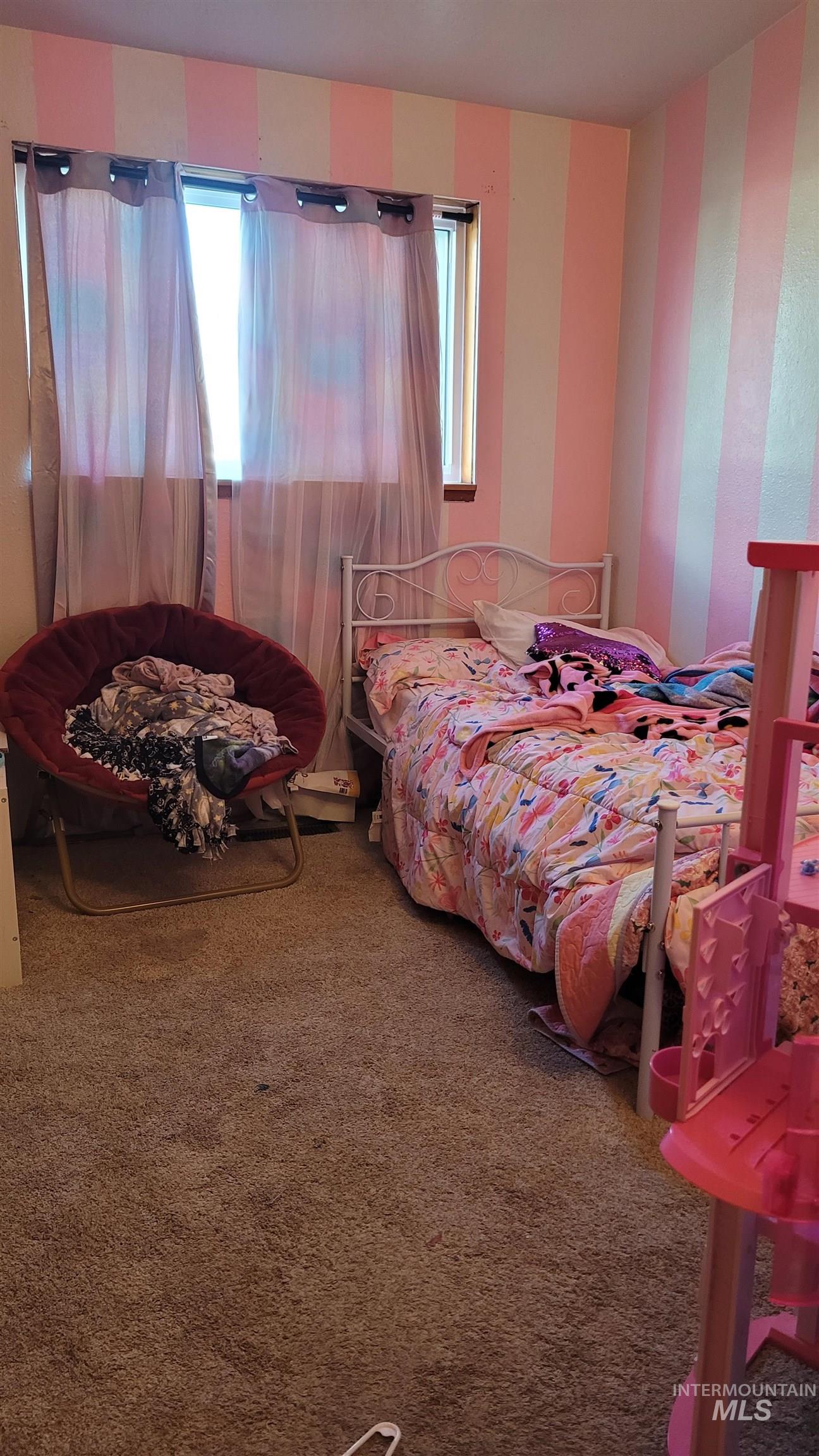 413 N 4th W, Mountain Home, Idaho 83647, 3 Bedrooms, 2 Bathrooms, Residential For Sale, Price $290,000, 98977072