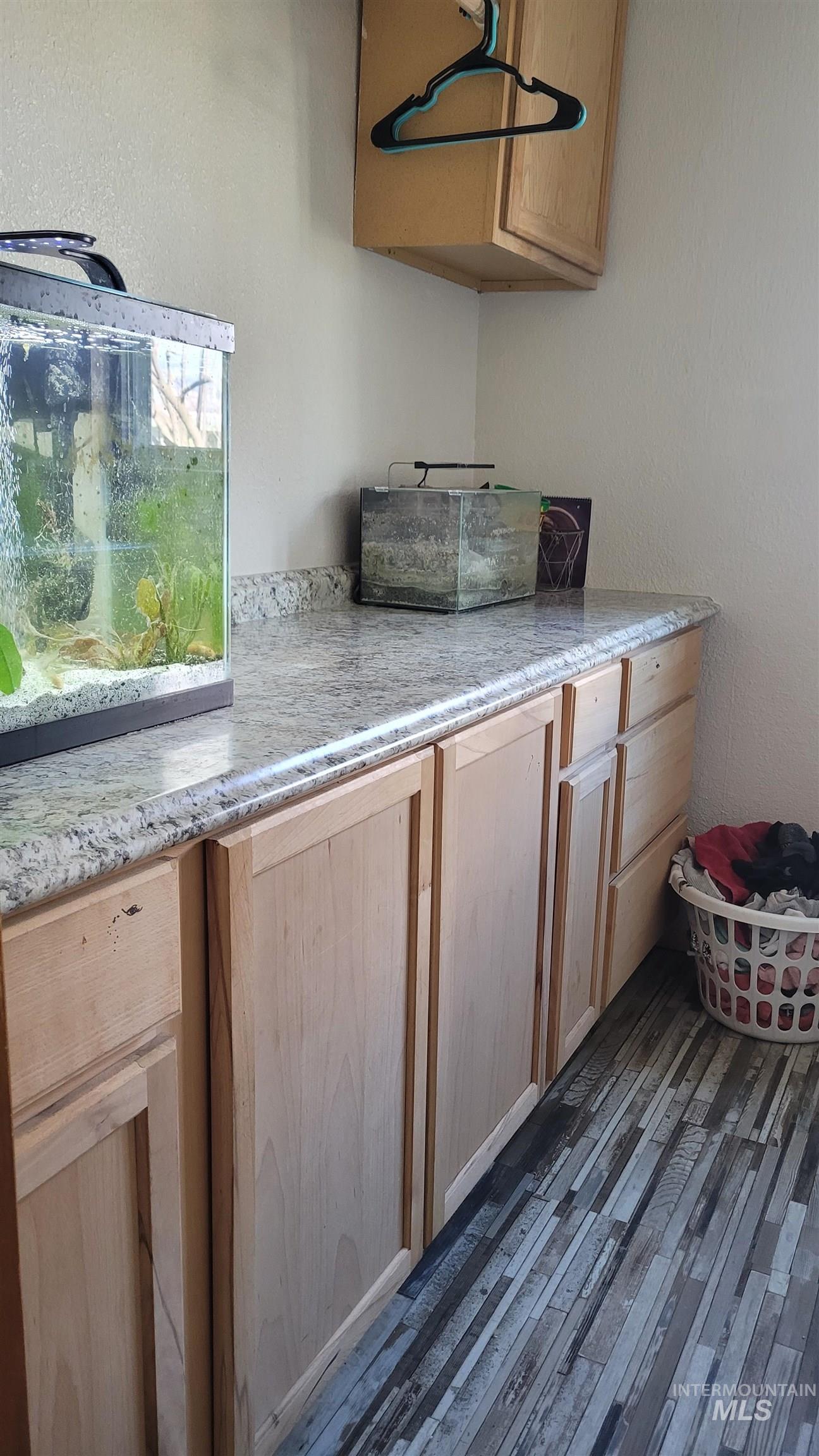 413 N 4th W, Mountain Home, Idaho 83647, 3 Bedrooms, 2 Bathrooms, Residential For Sale, Price $290,000,MLS 98977072