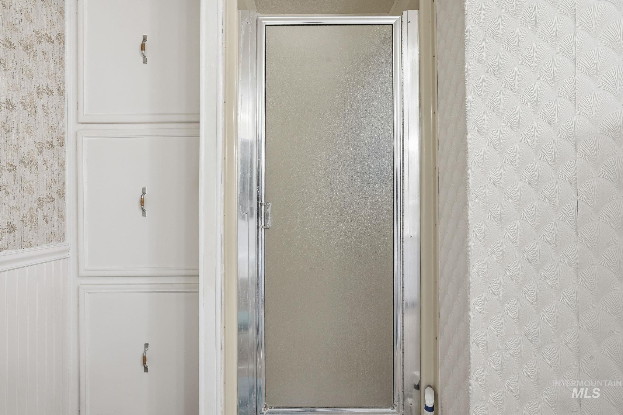 1253 N Samson Lane, Boise, Idaho 83704, 3 Bedrooms, 2.5 Bathrooms, Residential For Sale, Price $175,000,MLS 98977073