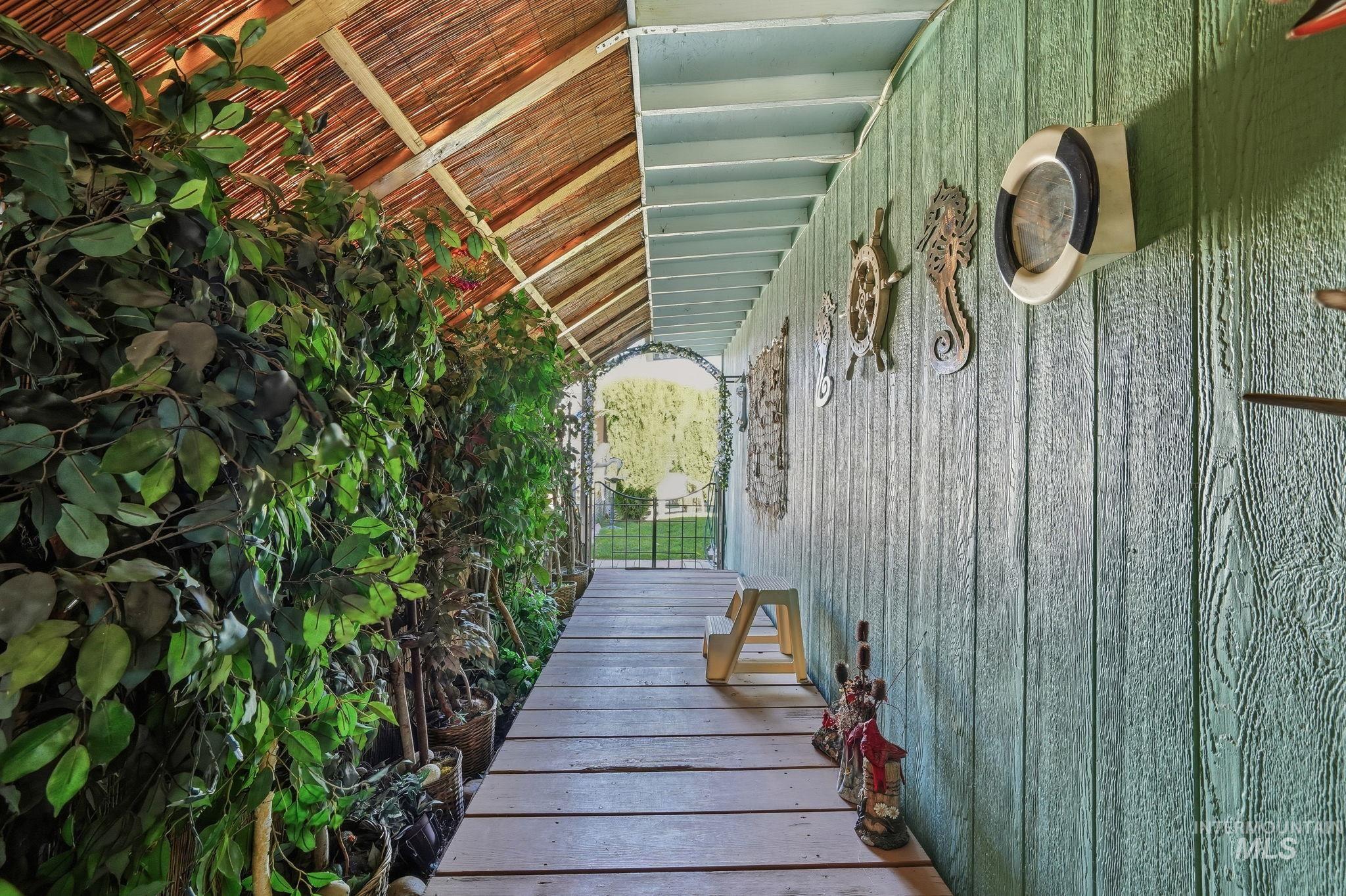 1253 N Samson Lane, Boise, Idaho 83704, 3 Bedrooms, 2.5 Bathrooms, Residential For Sale, Price $175,000,MLS 98977073