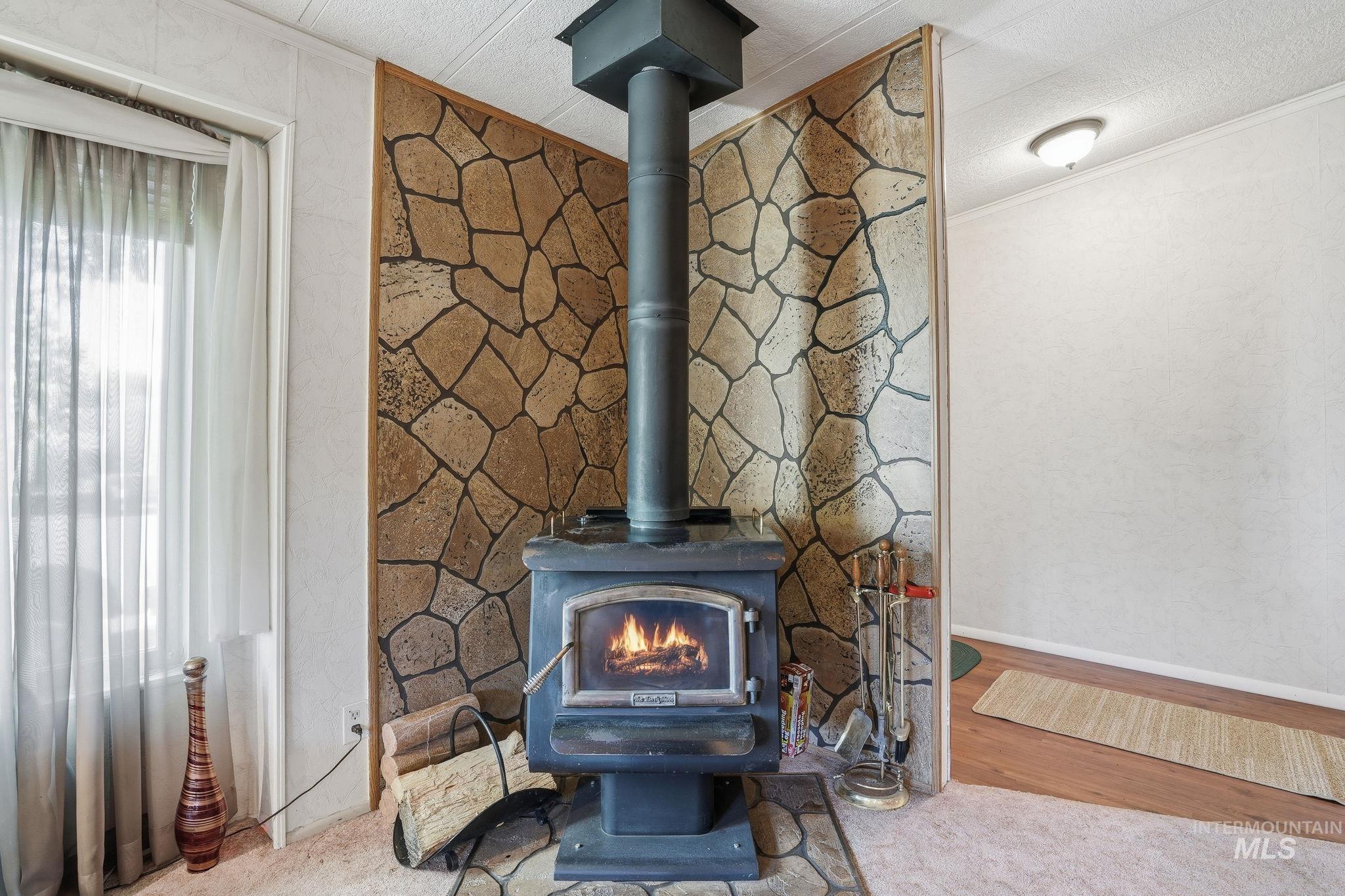 1253 N Samson Lane, Boise, Idaho 83704, 3 Bedrooms, 2.5 Bathrooms, Residential For Sale, Price $175,000,MLS 98977073