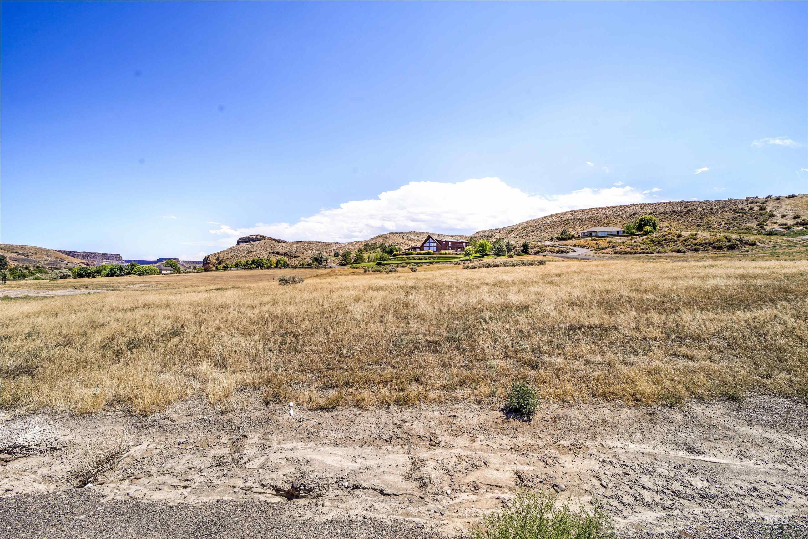140 Sawyer Dr, Buhl, Idaho 83316, Land For Sale, Price $265,000,MLS 98977074