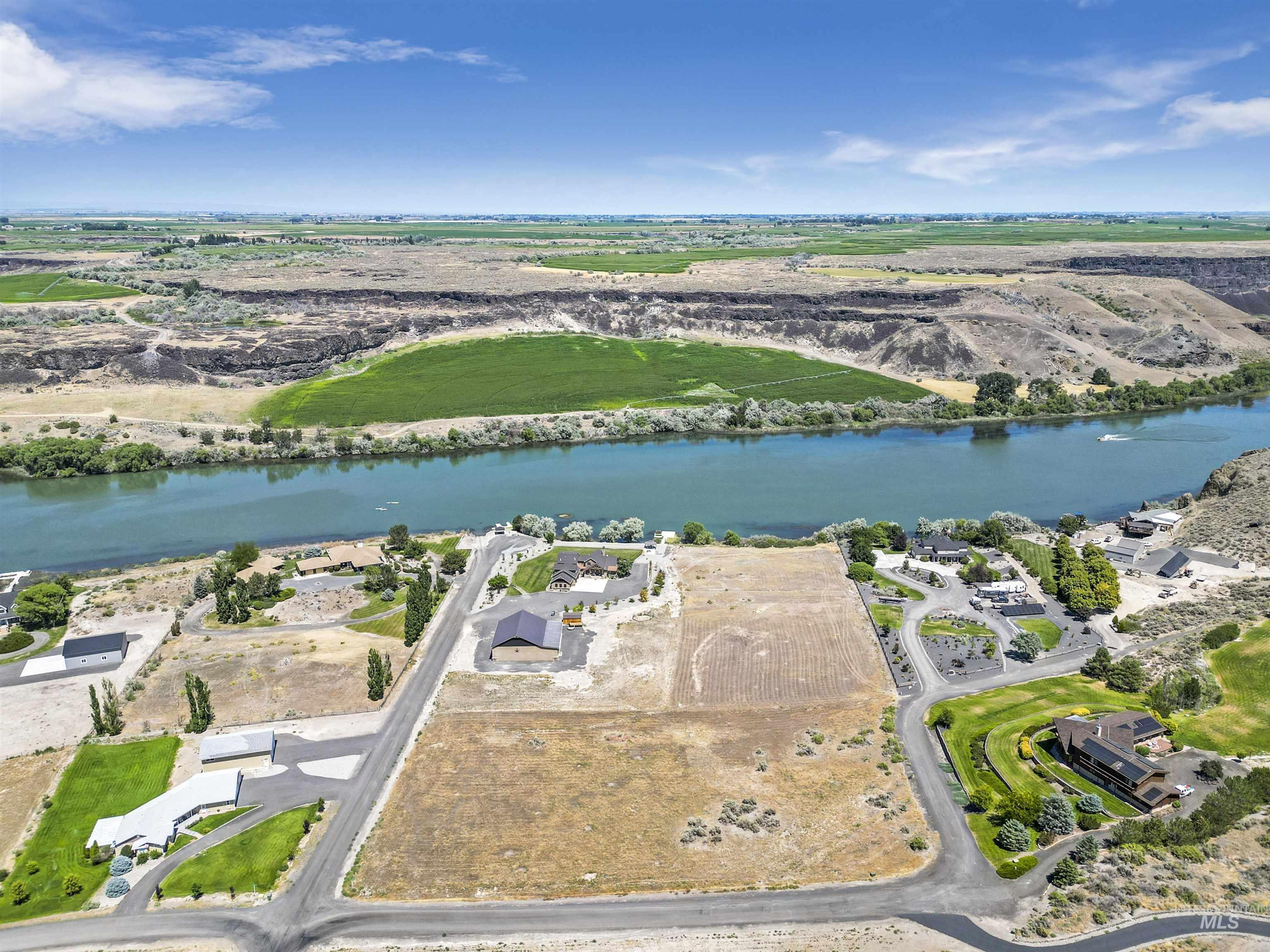 140 Sawyer Dr, Buhl, Idaho 83316, Land For Sale, Price $265,000,MLS 98977074