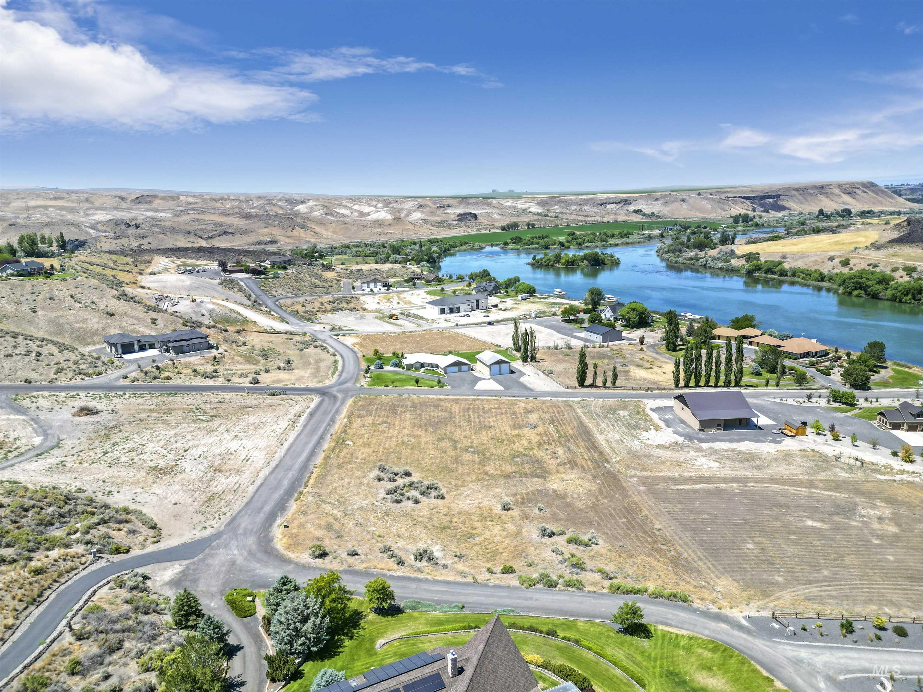 140 Sawyer Dr, Buhl, Idaho 83316, Land For Sale, Price $265,000,MLS 98977074