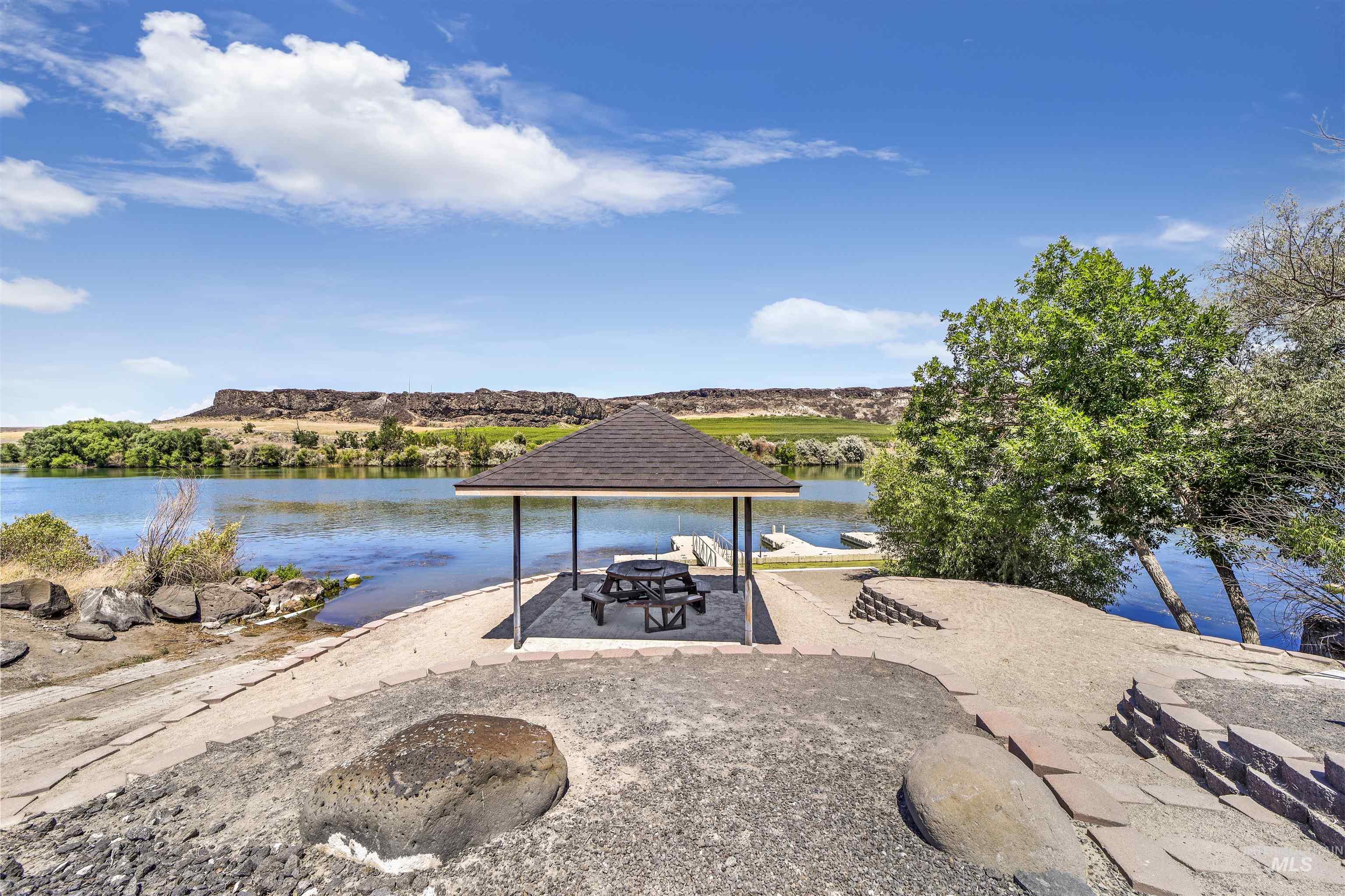 140 Sawyer Dr, Buhl, Idaho 83316, Land For Sale, Price $265,000,MLS 98977074