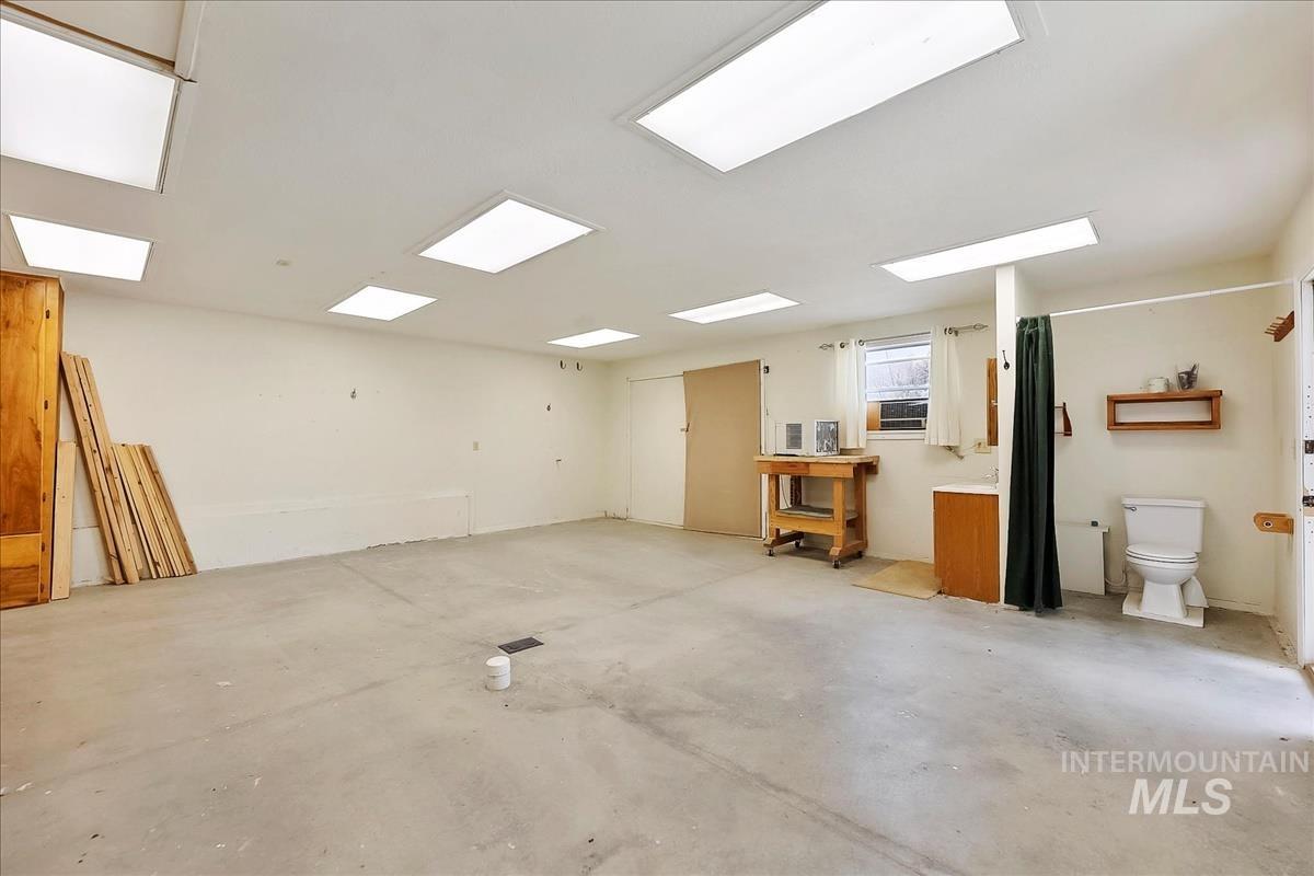 11875 W Hidden Valley Rim Rd., Boise, Idaho 83709, 3 Bedrooms, 2.5 Bathrooms, Residential For Sale, Price $539,900,MLS 98977075