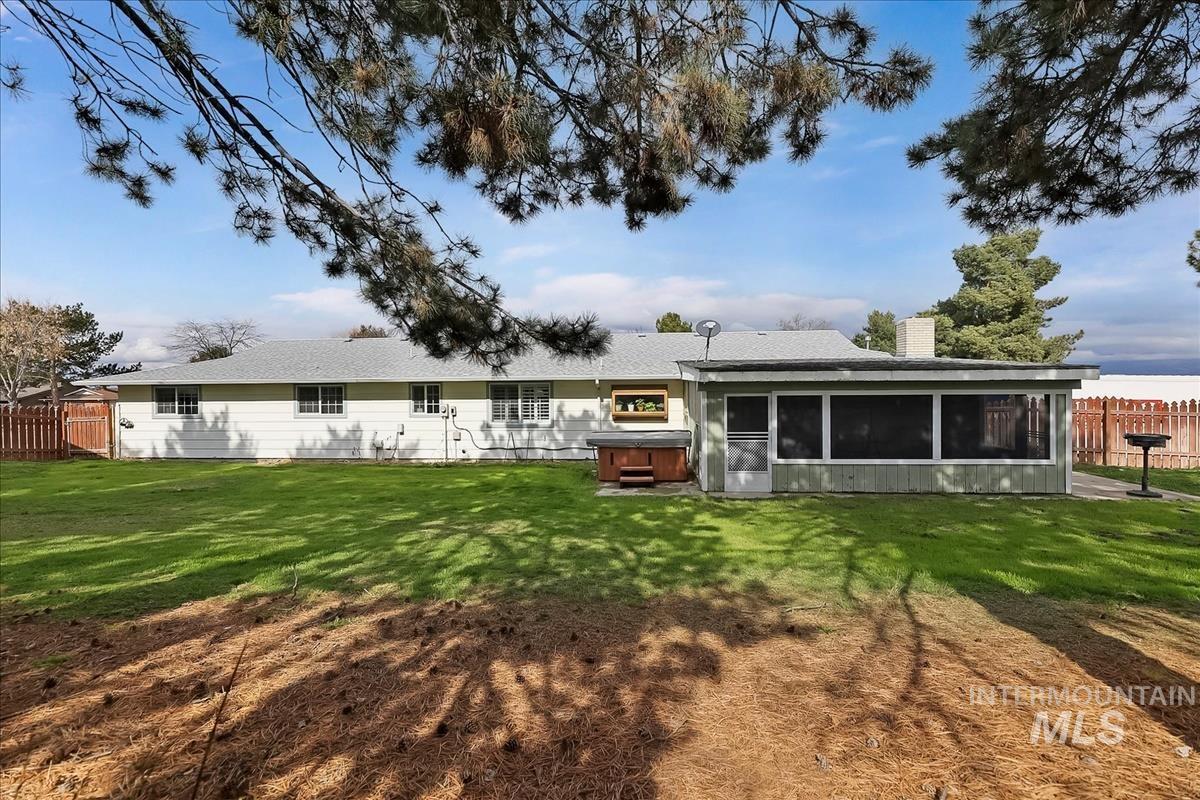 11875 W Hidden Valley Rim Rd., Boise, Idaho 83709, 3 Bedrooms, 2.5 Bathrooms, Residential For Sale, Price $539,900,MLS 98977075