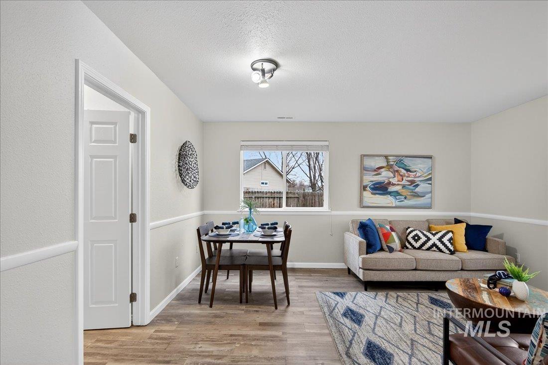 9480 W Wakefield Court, Garden City, Idaho 83714, 3 Bedrooms, 2 Bathrooms, Residential For Sale, Price $450,000, 98977076