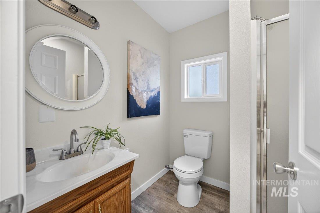 9480 W Wakefield Court, Garden City, Idaho 83714, 3 Bedrooms, 2 Bathrooms, Residential For Sale, Price $450,000, 98977076