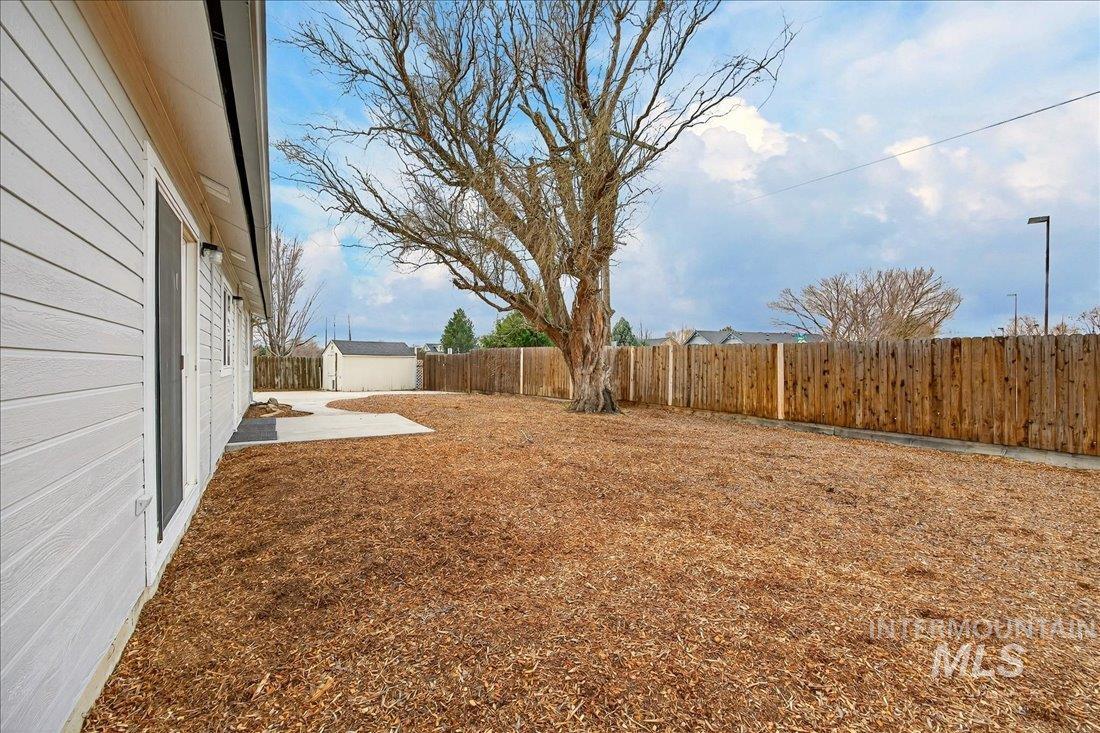 9480 W Wakefield Court, Garden City, Idaho 83714, 3 Bedrooms, 2 Bathrooms, Residential For Sale, Price $450,000, 98977076