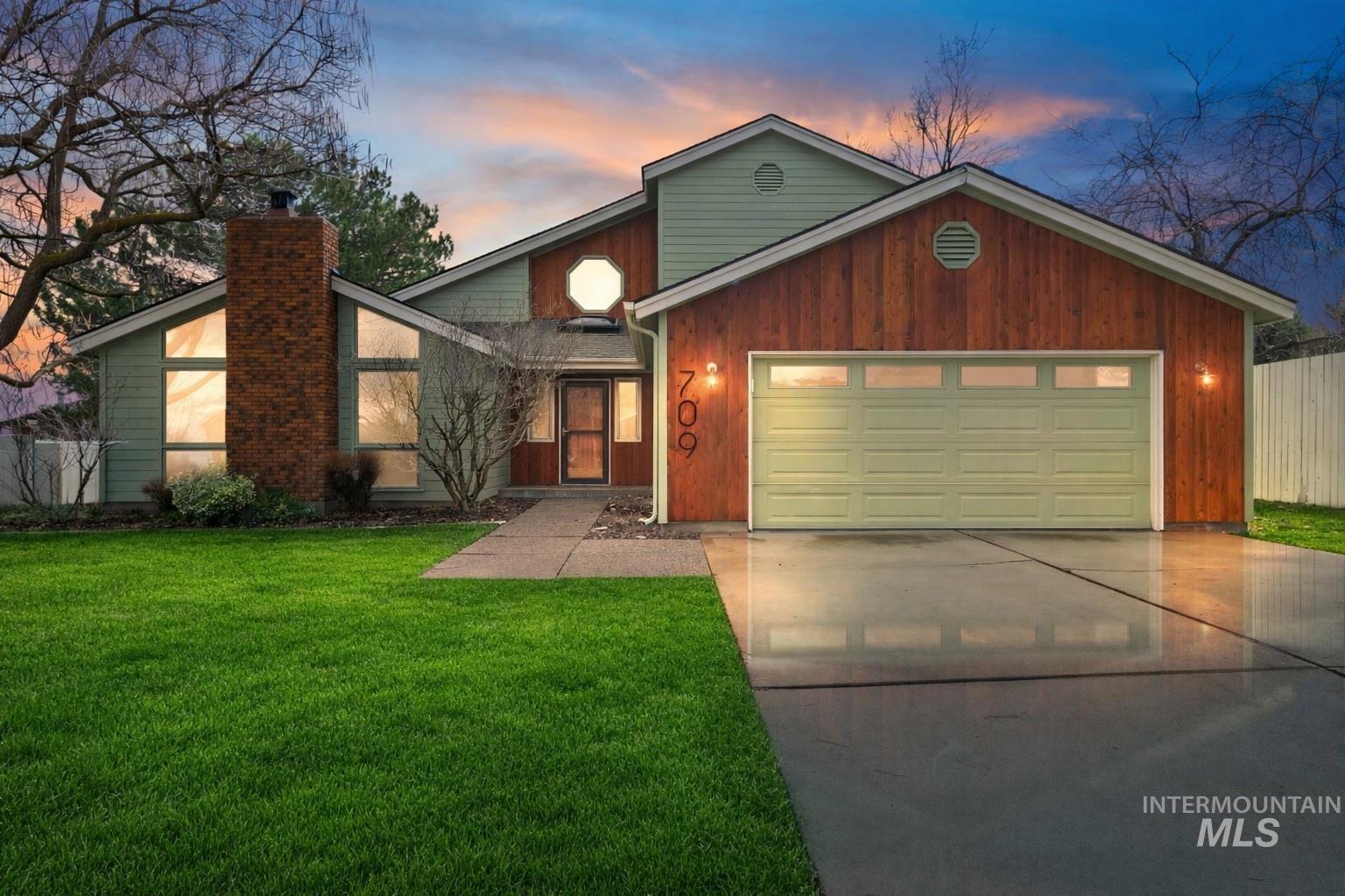709 Vista Terrace, Nampa, Idaho 83686, 4 Bedrooms, 2.5 Bathrooms, Residential For Sale, Price $525,000, 98977078
