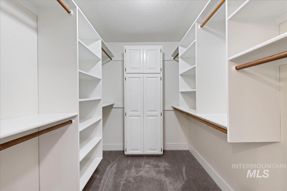 709 Vista Terrace, Nampa, Idaho 83686, 4 Bedrooms, 2.5 Bathrooms, Residential For Sale, Price $525,000, 98977078