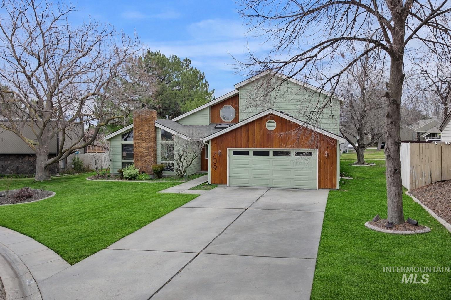 709 Vista Terrace, Nampa, Idaho 83686, 4 Bedrooms, 2.5 Bathrooms, Residential For Sale, Price $525,000, 98977078