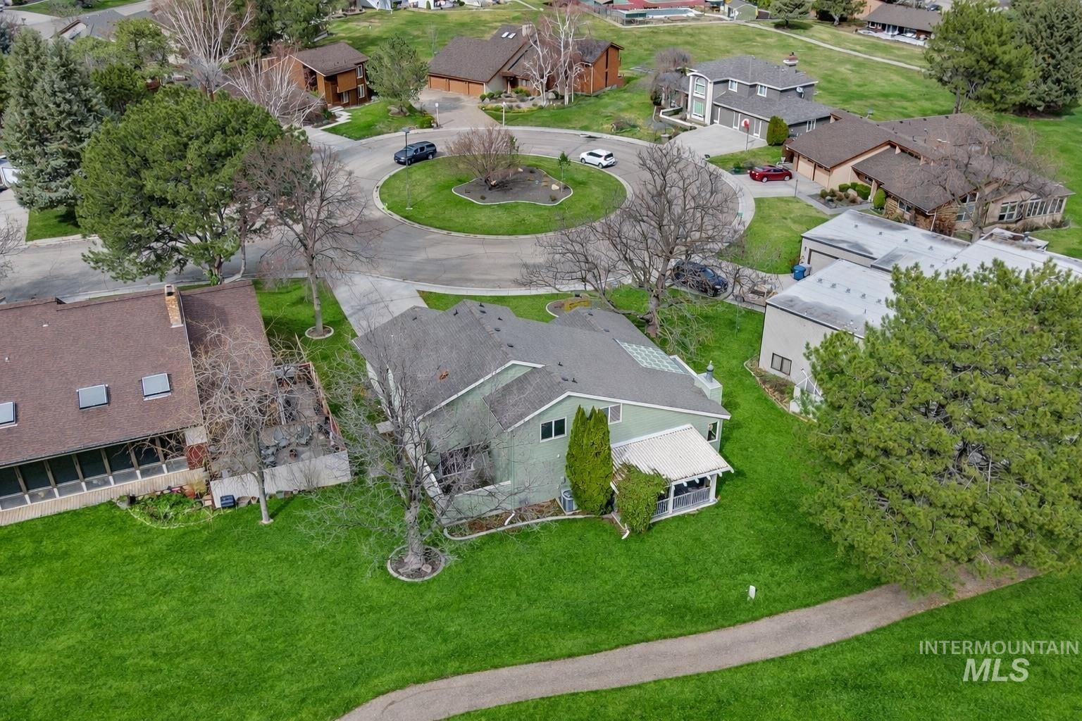 709 Vista Terrace, Nampa, Idaho 83686, 4 Bedrooms, 2.5 Bathrooms, Residential For Sale, Price $525,000, 98977078