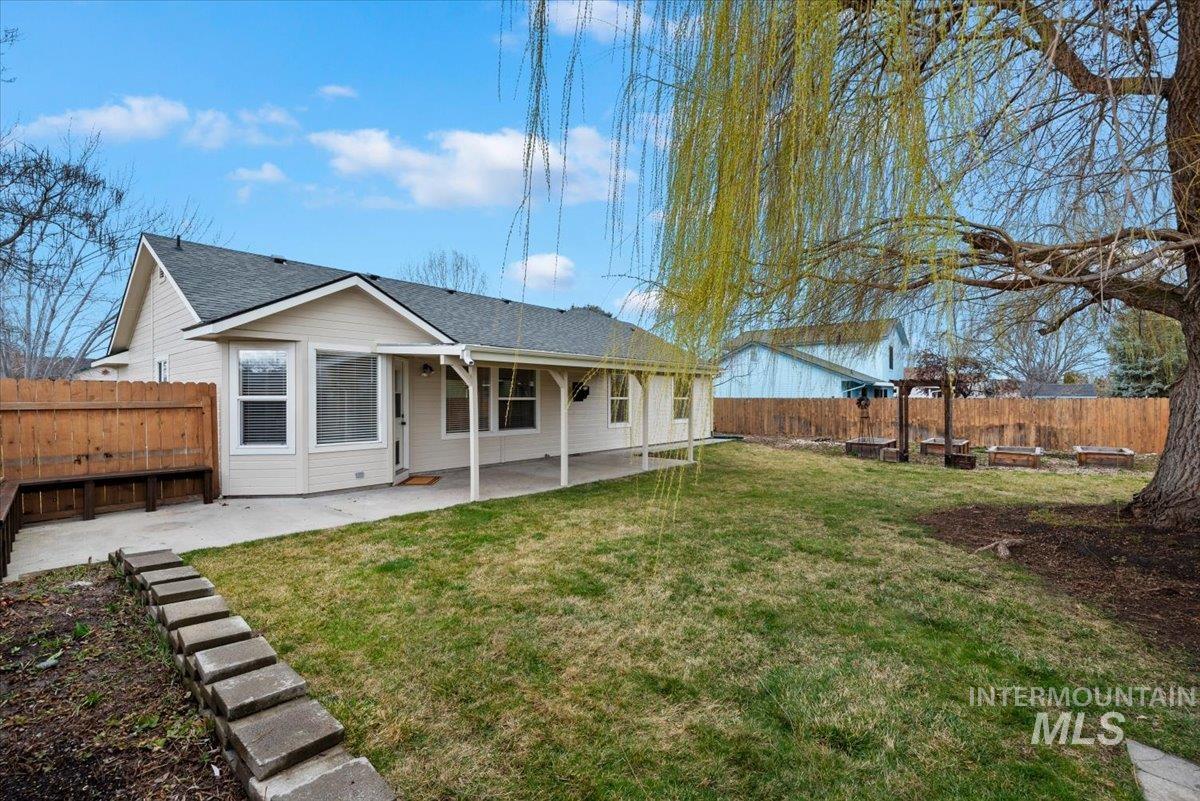 4468 S Pinerest Way, Boise, Idaho 83716, 3 Bedrooms, 2 Bathrooms, Residential For Sale, Price $489,999,MLS 98977080