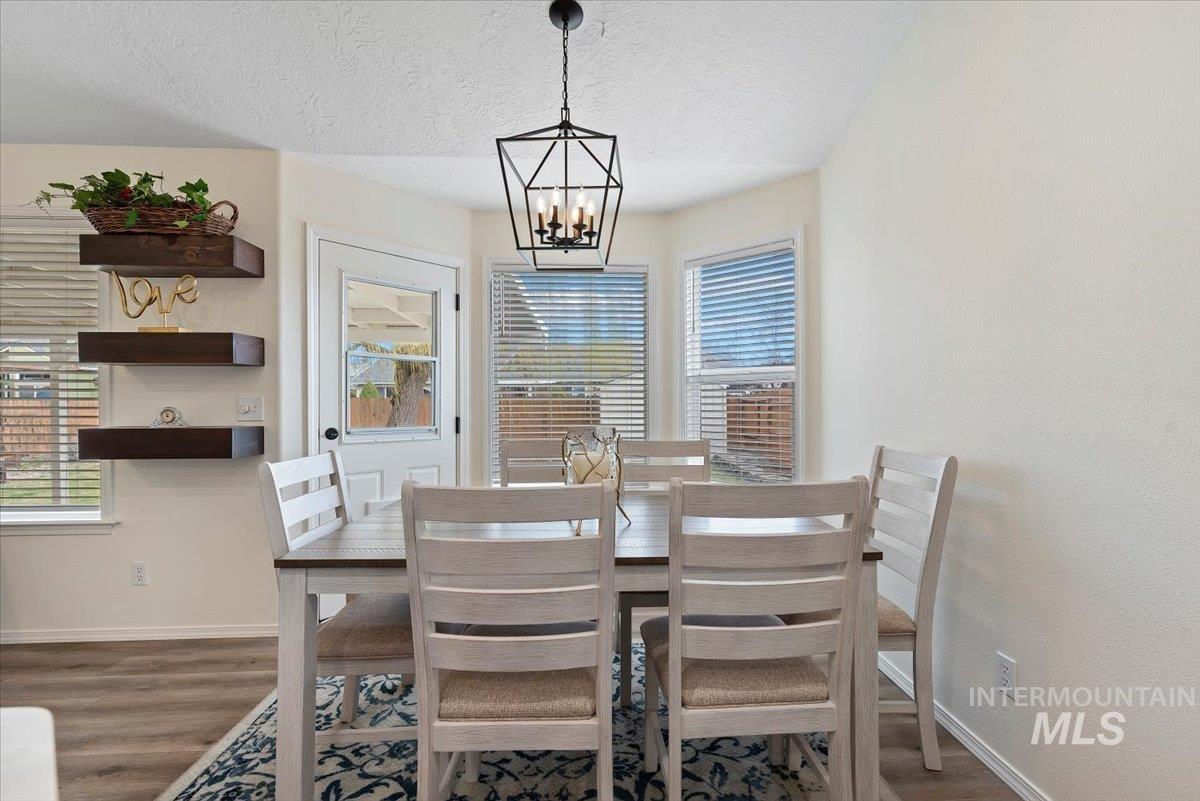 4468 S Pinerest Way, Boise, Idaho 83716, 3 Bedrooms, 2 Bathrooms, Residential For Sale, Price $489,999,MLS 98977080