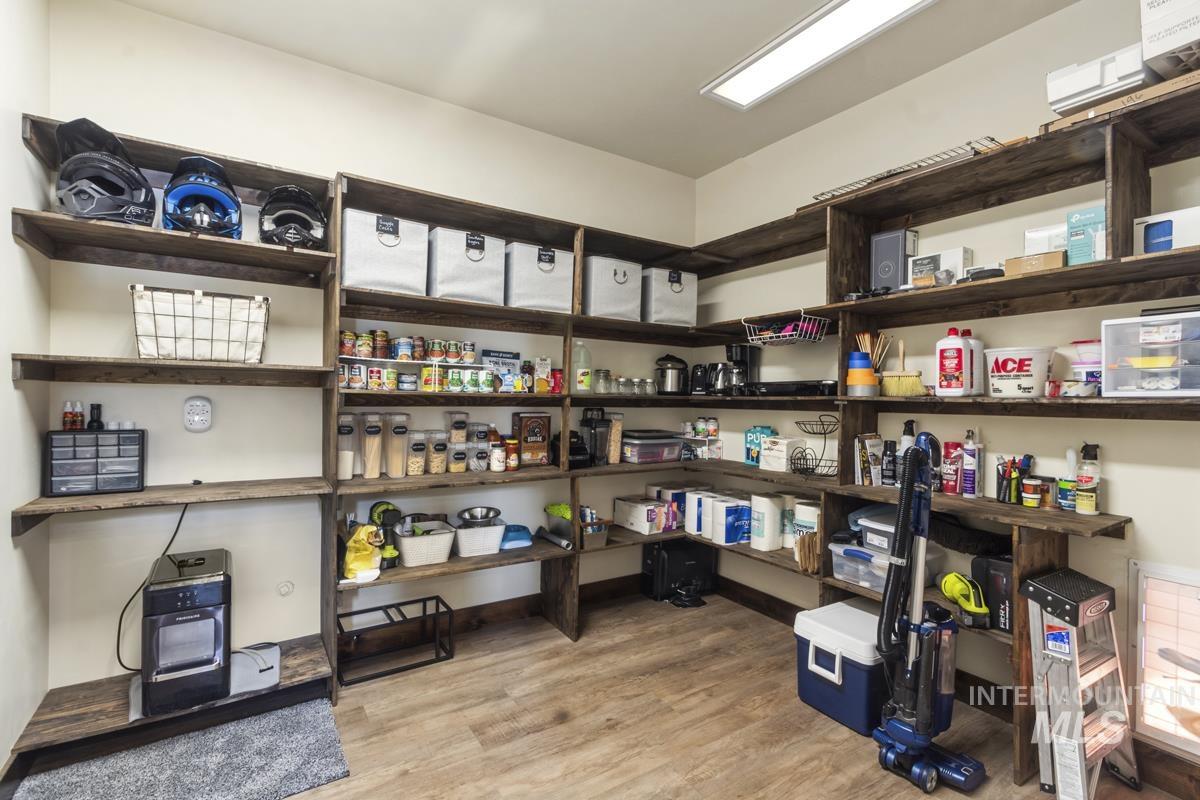 1884 Little Pine Road, Donnelly, Idaho 83615, 3 Bedrooms, 2 Bathrooms, Residential For Sale, Price $1,199,900,MLS 98977081