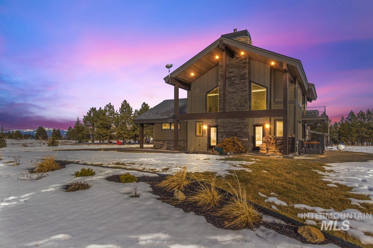 1884 Little Pine Road, Donnelly, Idaho 83615, 2 Bedrooms, 2 Bathrooms, Residential For Sale, Price $1,250,000,MLS 98977081