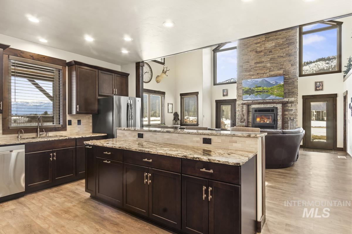 1884 Little Pine Road, Donnelly, Idaho 83615, 2 Bedrooms, 2 Bathrooms, Residential For Sale, Price $1,250,000,MLS 98977081