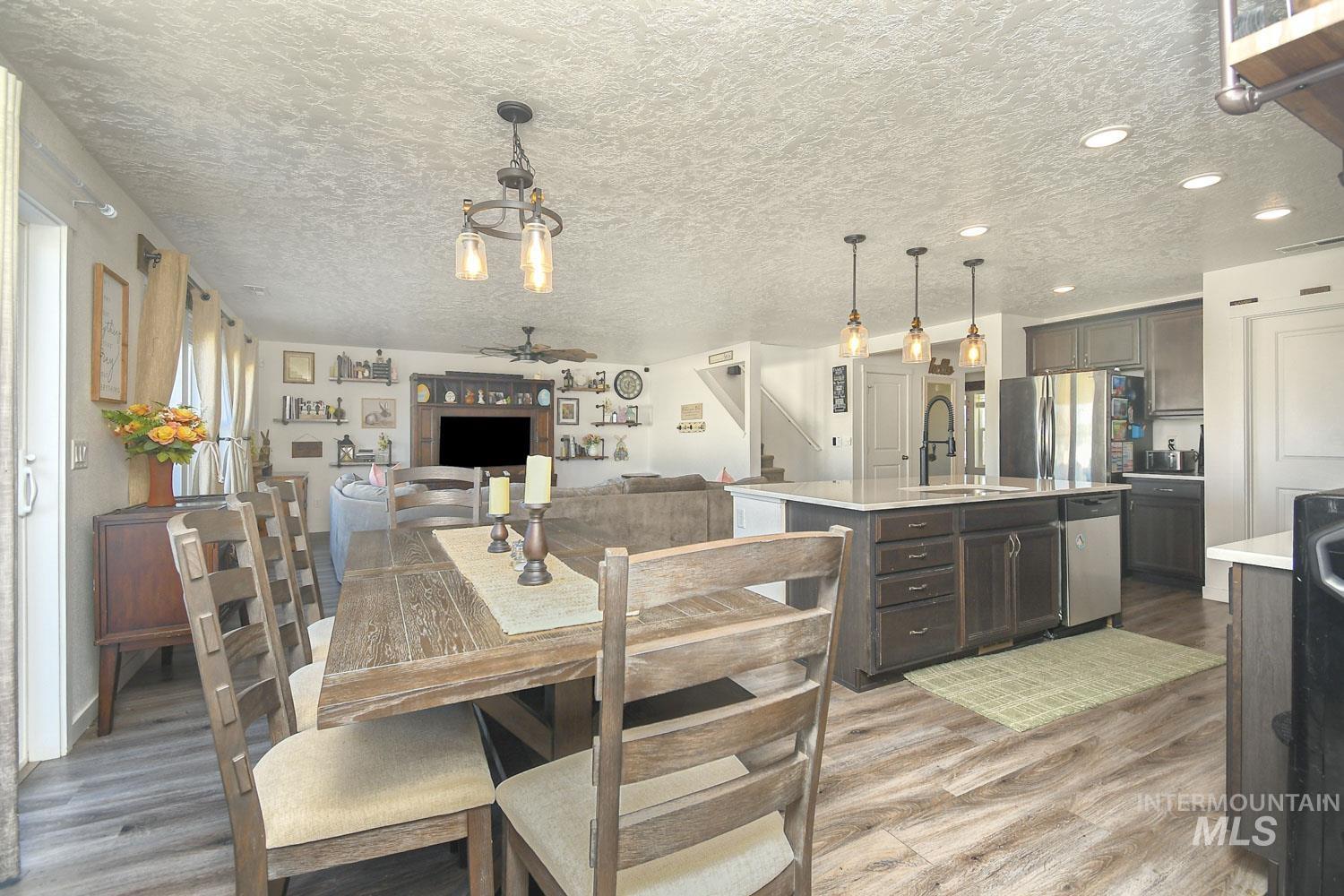 12074 W Yorkstone Drive, Nampa, Idaho 83651, 4 Bedrooms, 3 Bathrooms, Residential For Sale, Price $461,900,MLS 98977082