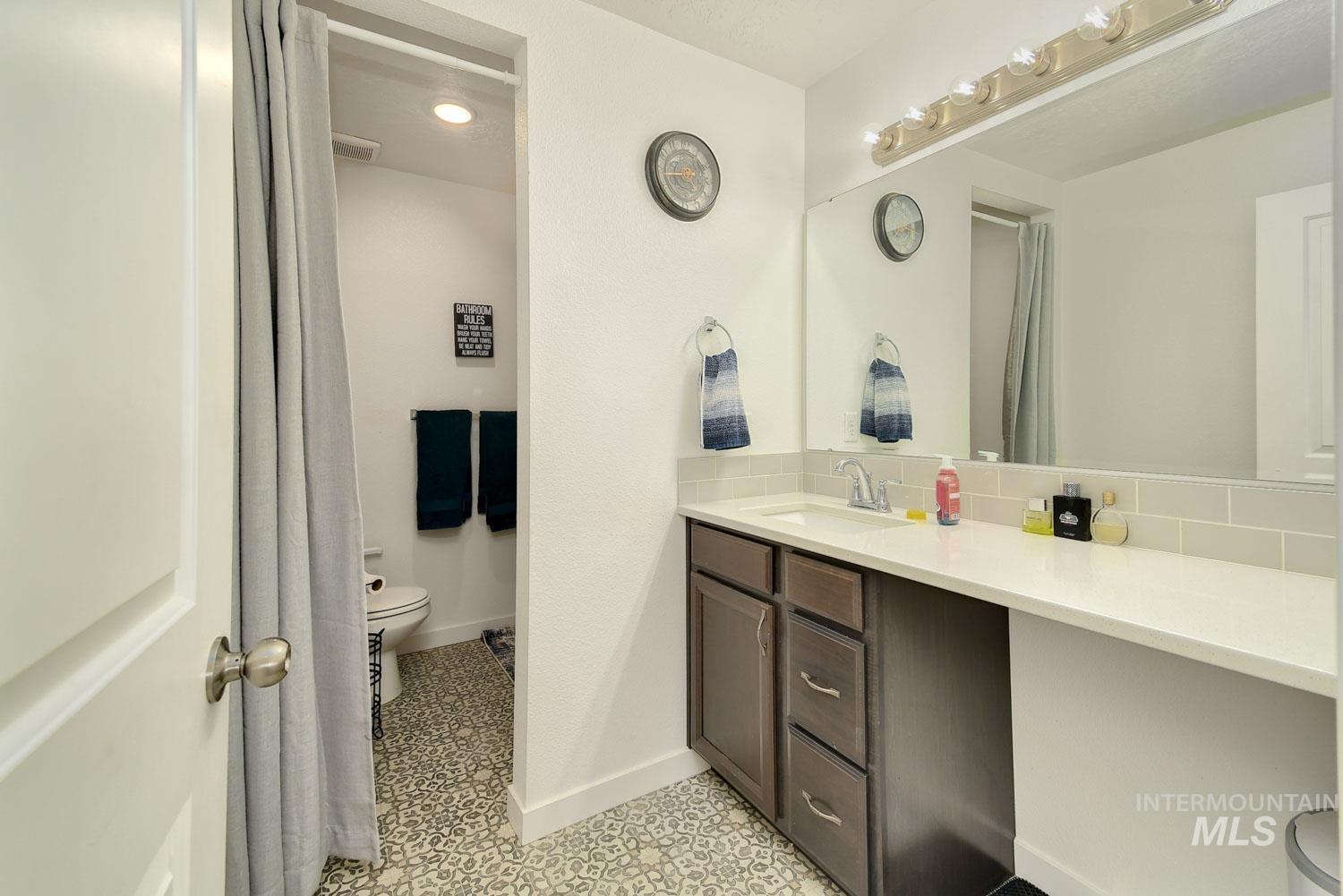 12074 W Yorkstone Drive, Nampa, Idaho 83651, 4 Bedrooms, 3 Bathrooms, Residential For Sale, Price $461,900,MLS 98977082