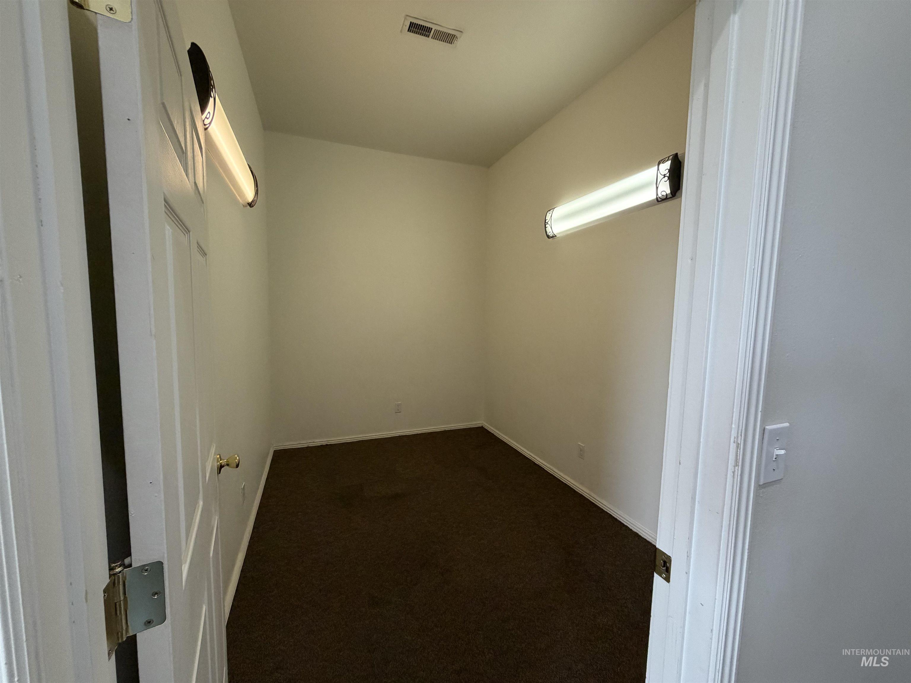 1213 NW 16th Street, Fruitland, Idaho 83619, Business/Commercial For Sale, Price $950,MLS 98977084