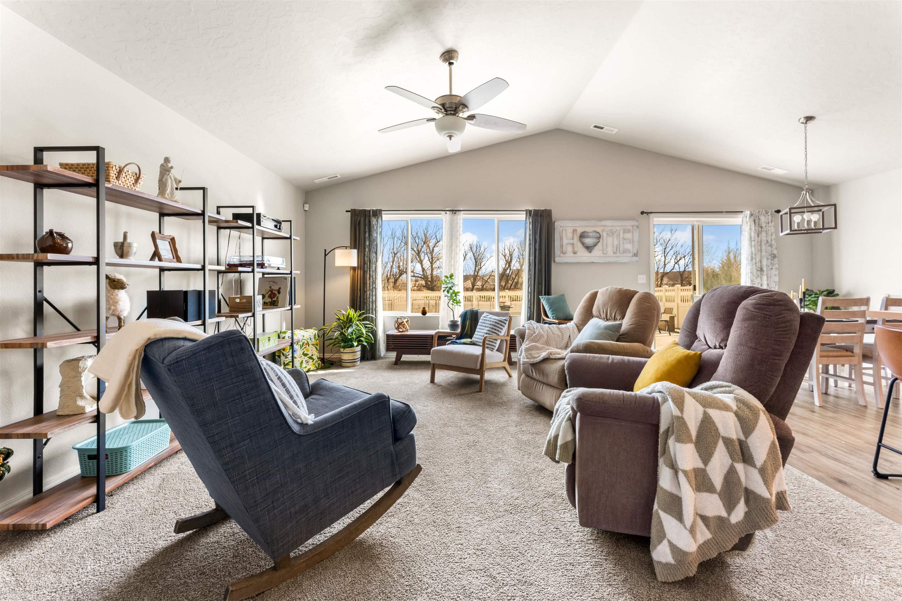 16378 Kelso Way, Caldwell, Idaho 83607, 1 Bedroom, 1 Bathroom, Residential Income For Sale, Price $410,000,MLS 98977086