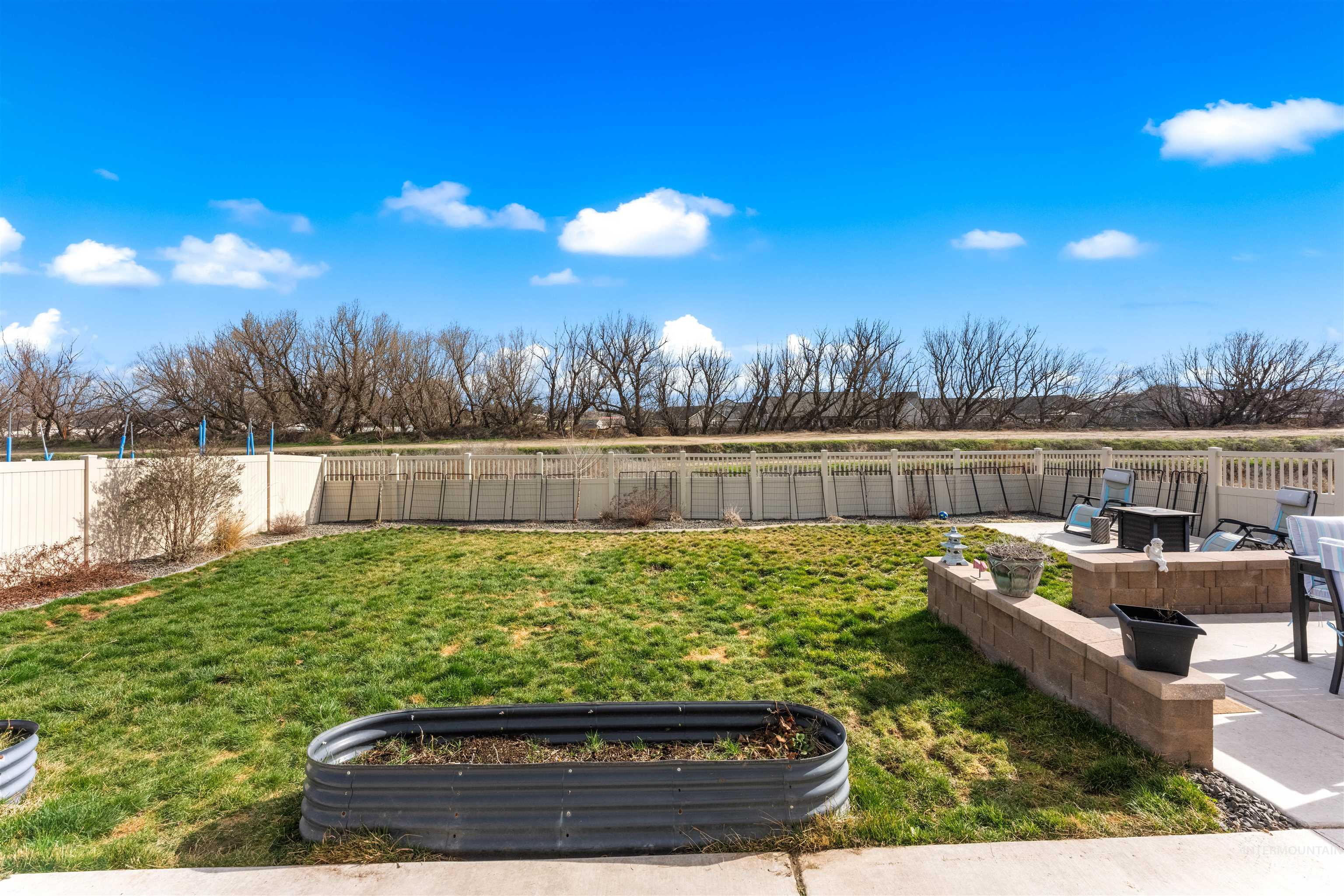 16378 Kelso Way, Caldwell, Idaho 83607, 1 Bedroom, 1 Bathroom, Residential Income For Sale, Price $410,000,MLS 98977086