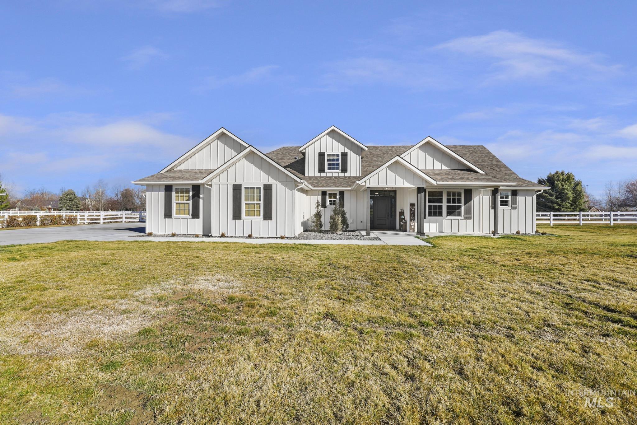 3520 E 3980 N, Kimberly, Idaho 83341, 5 Bedrooms, 3.5 Bathrooms, Residential For Sale, Price $850,000, 98977089