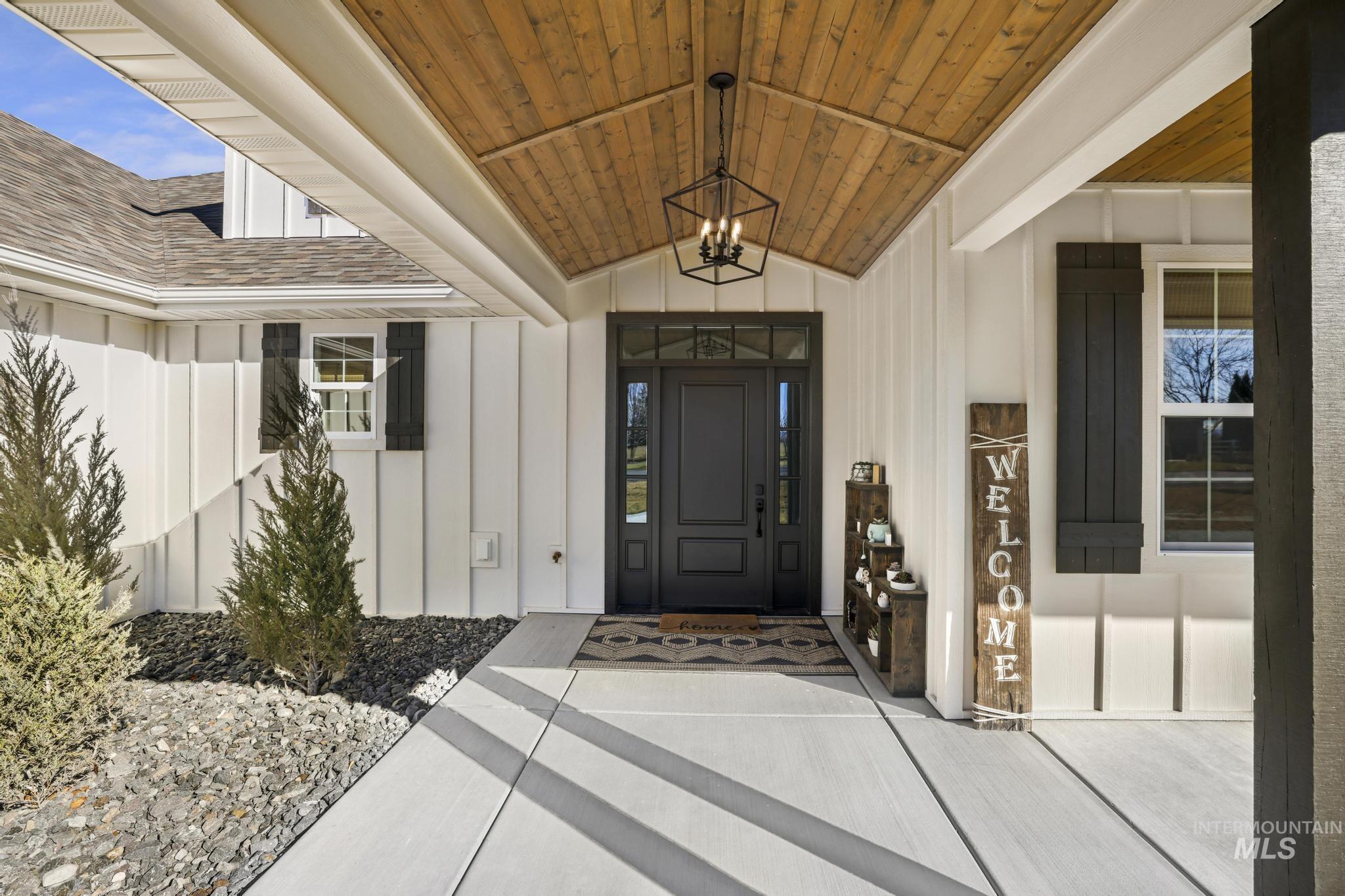 3520 E 3980 N, Kimberly, Idaho 83341, 5 Bedrooms, 3.5 Bathrooms, Residential For Sale, Price $850,000, 98977089