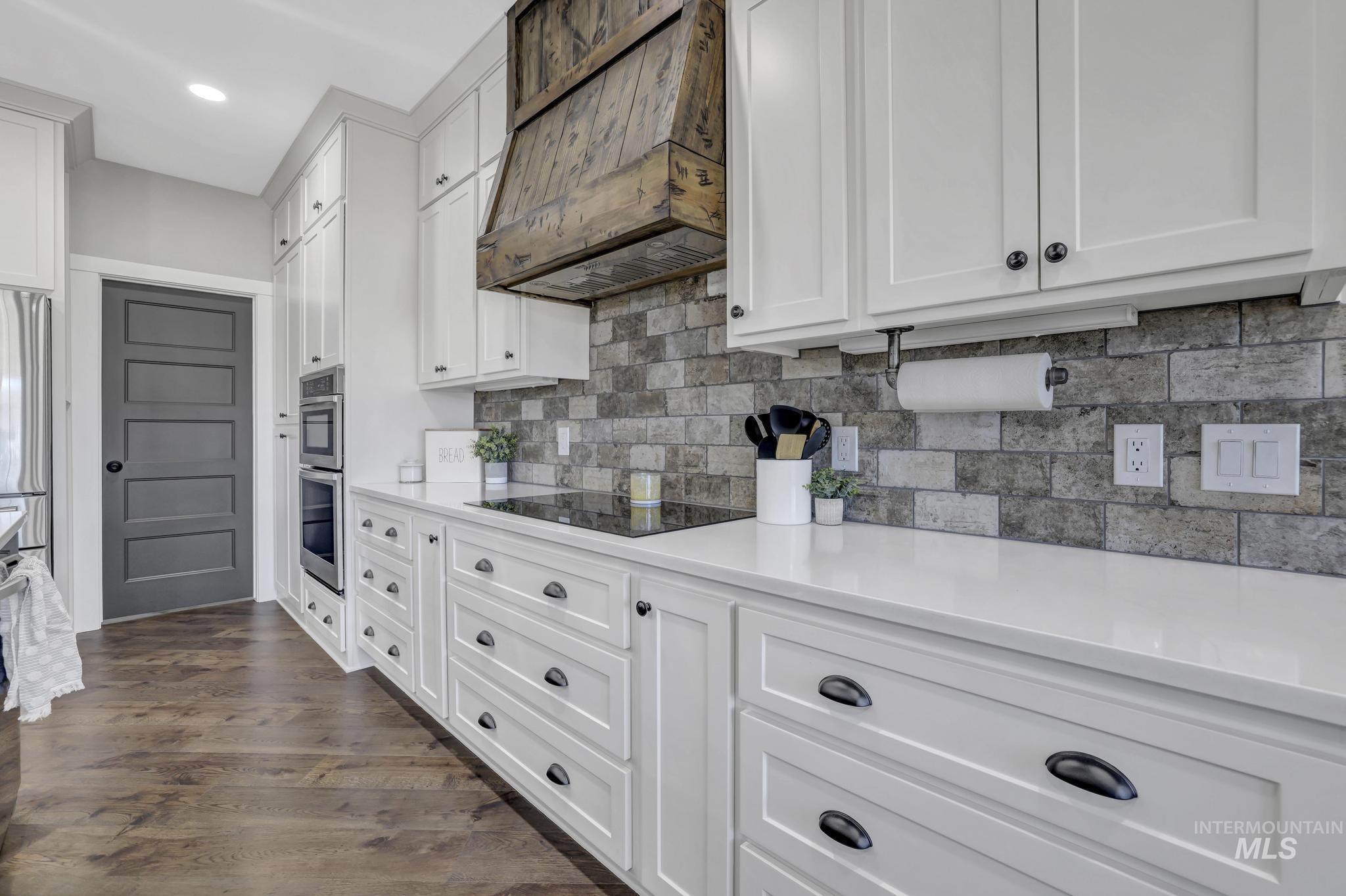 3520 E 3980 N, Kimberly, Idaho 83341, 5 Bedrooms, 3.5 Bathrooms, Residential For Sale, Price $850,000, 98977089