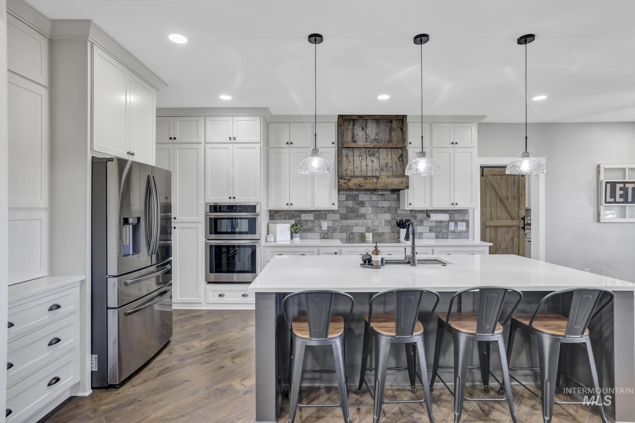 3520 E 3980 N, Kimberly, Idaho 83341, 5 Bedrooms, 3.5 Bathrooms, Residential For Sale, Price $850,000, 98977089