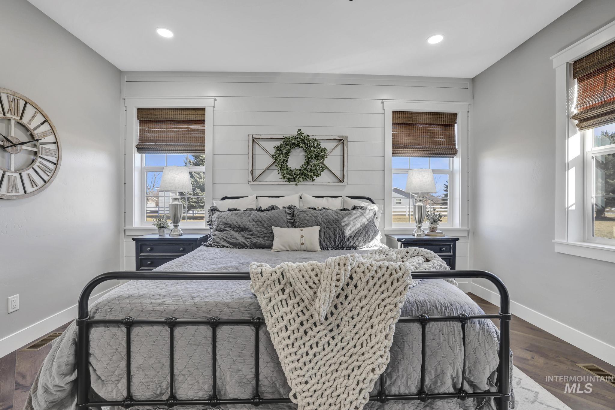 3520 E 3980 N, Kimberly, Idaho 83341, 5 Bedrooms, 3.5 Bathrooms, Residential For Sale, Price $850,000, 98977089