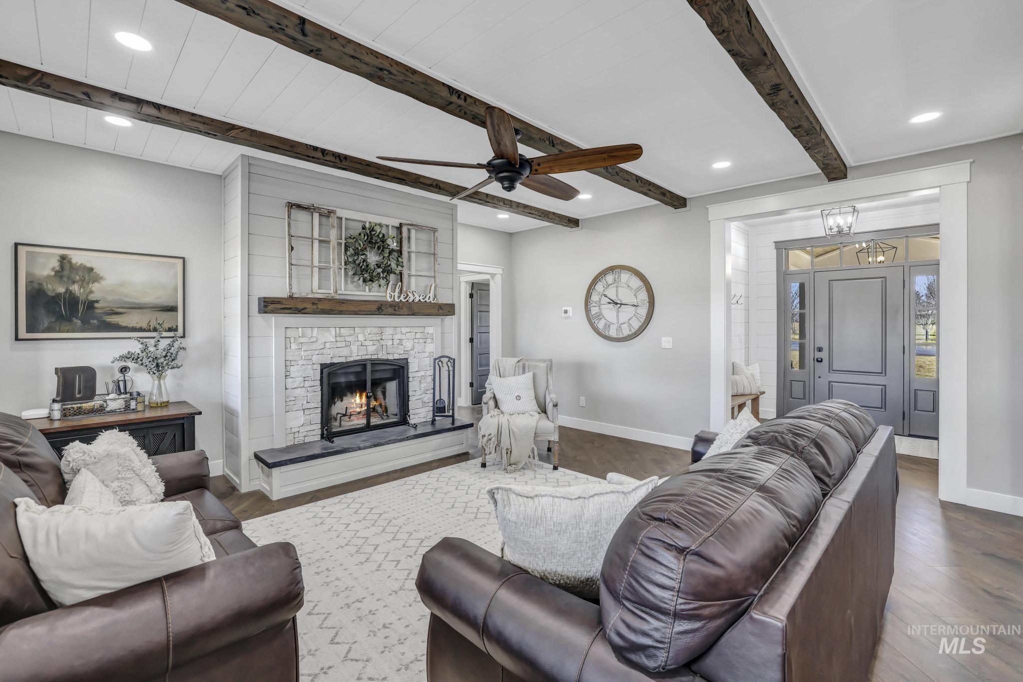 3520 E 3980 N, Kimberly, Idaho 83341, 5 Bedrooms, 3.5 Bathrooms, Residential For Sale, Price $850,000, 98977089