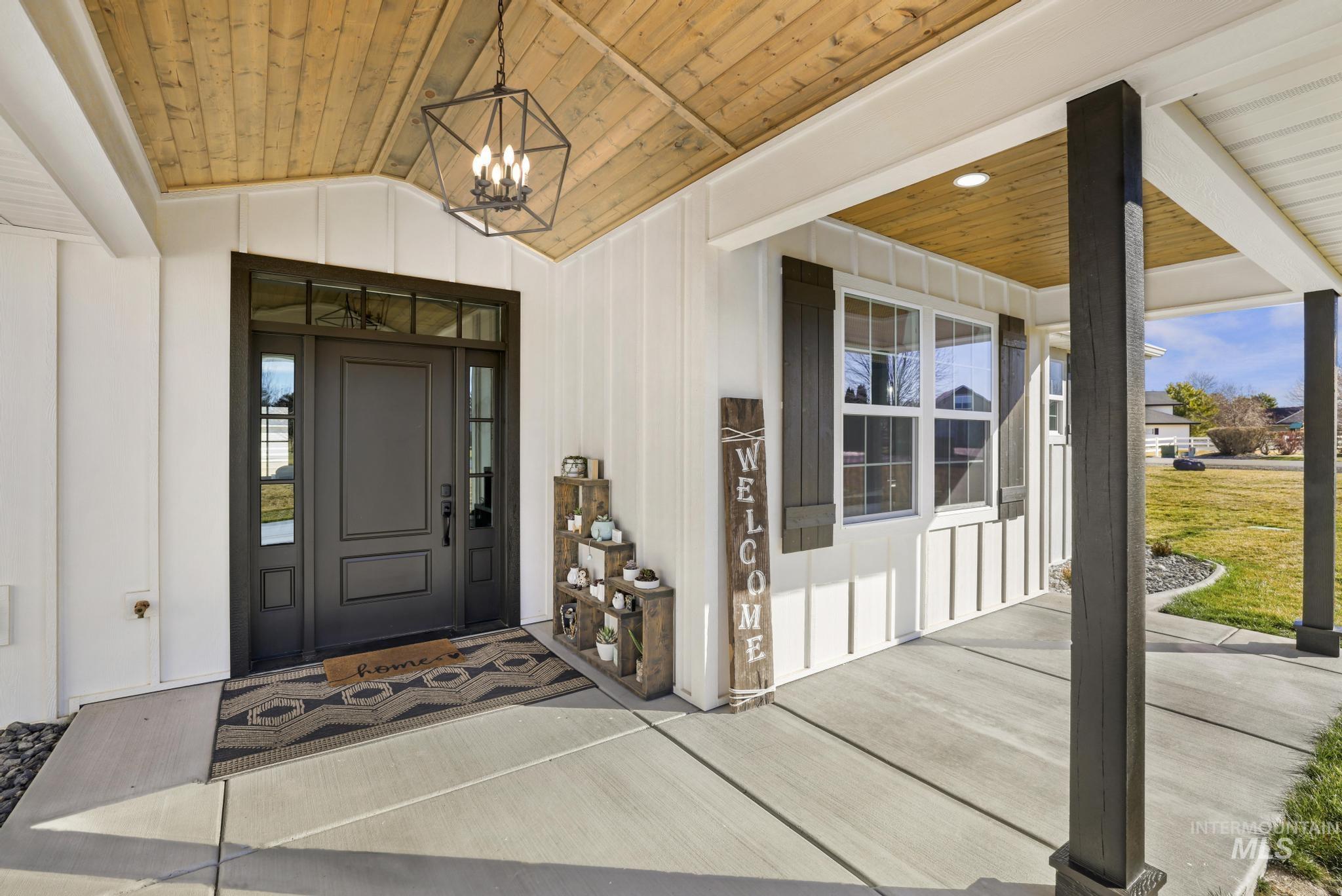 3520 E 3980 N, Kimberly, Idaho 83341, 5 Bedrooms, 3.5 Bathrooms, Residential For Sale, Price $850,000, 98977089