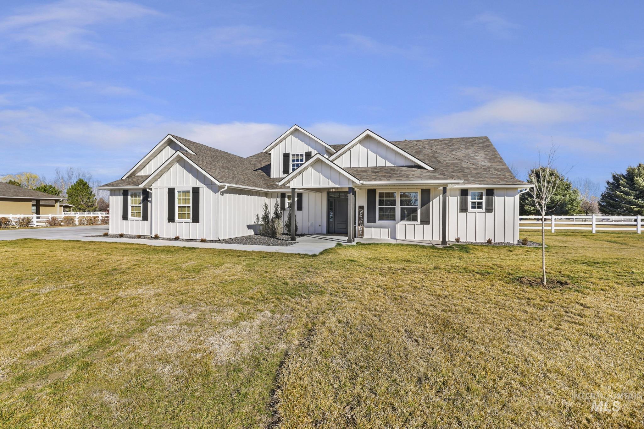 3520 E 3980 N, Kimberly, Idaho 83341, 5 Bedrooms, 3.5 Bathrooms, Residential For Sale, Price $850,000, 98977089