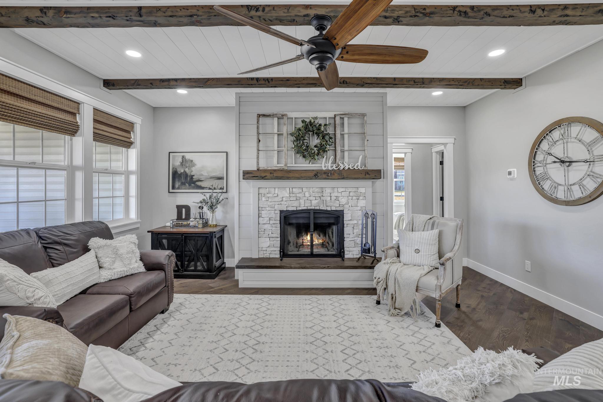 3520 E 3980 N, Kimberly, Idaho 83341, 5 Bedrooms, 3.5 Bathrooms, Residential For Sale, Price $850,000, 98977089