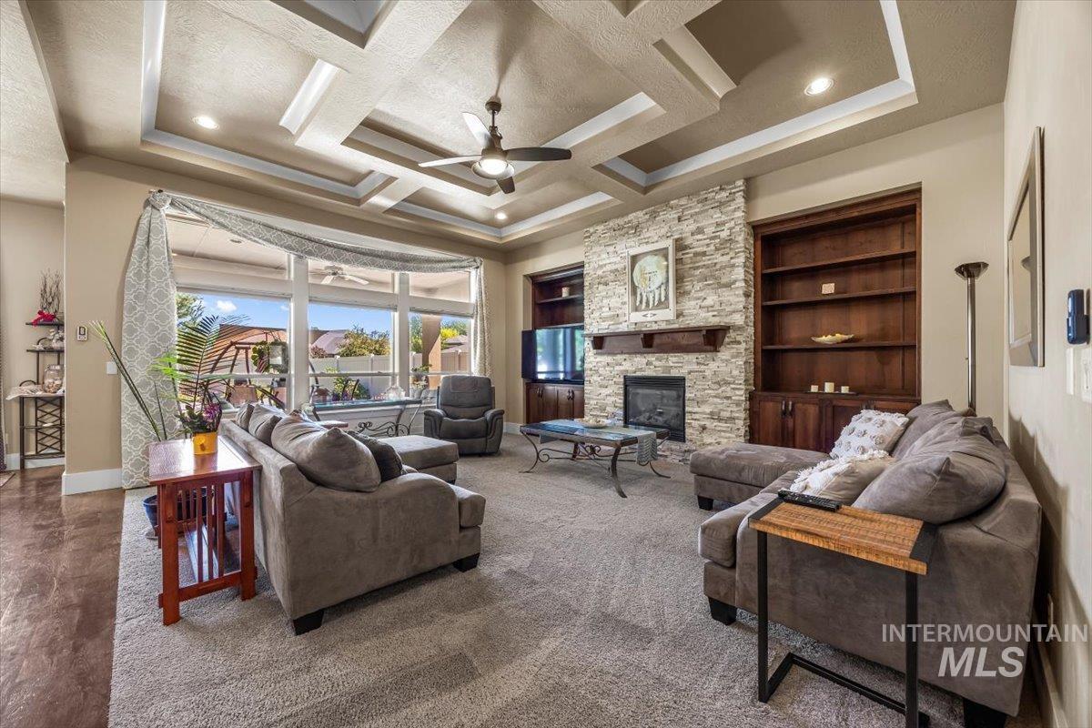 9790 W Golden Rain St., Star, Idaho 83669, 3 Bedrooms, 2.5 Bathrooms, Residential For Sale, Price $799,999, 98977095