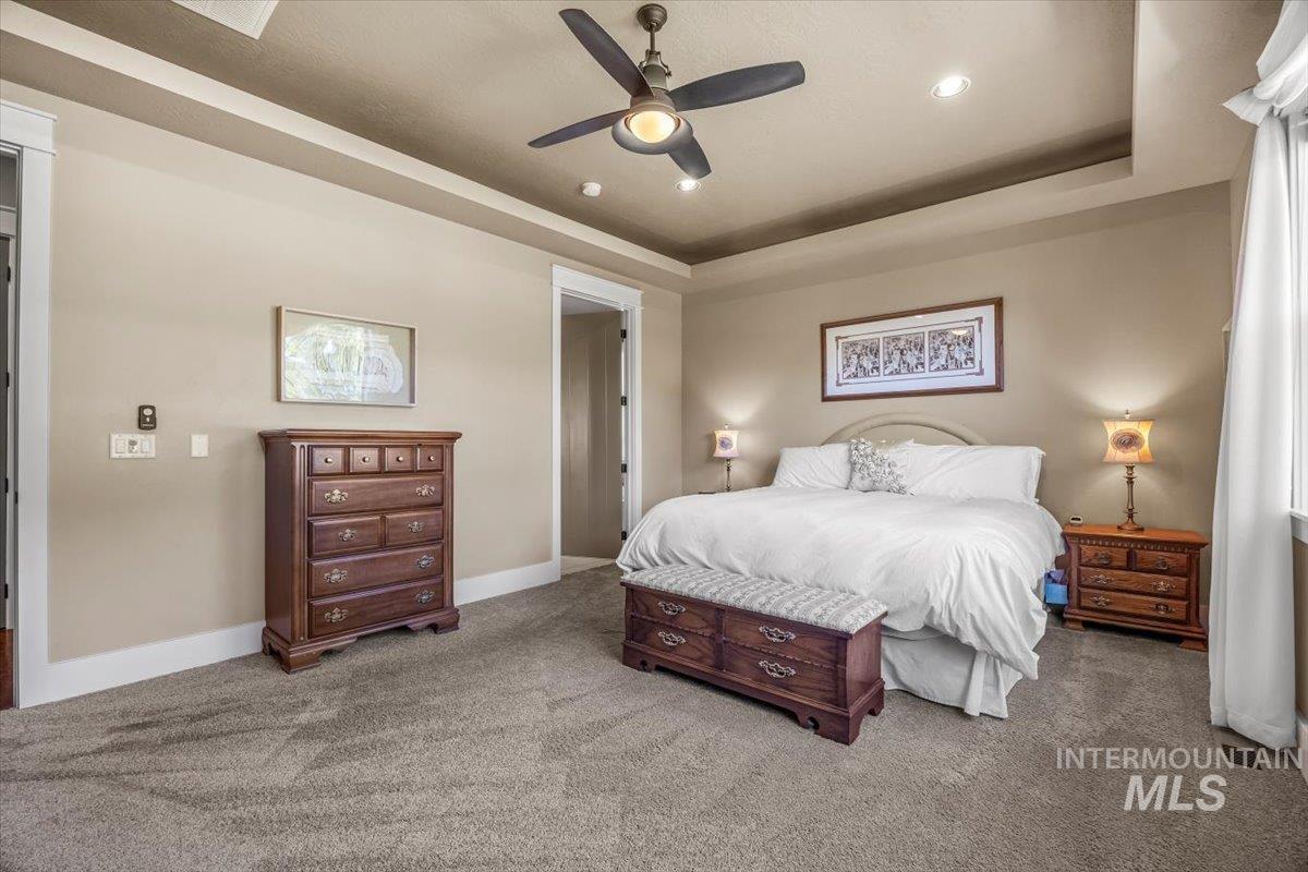 9790 W Golden Rain St., Star, Idaho 83669, 3 Bedrooms, 2.5 Bathrooms, Residential For Sale, Price $799,999, 98977095