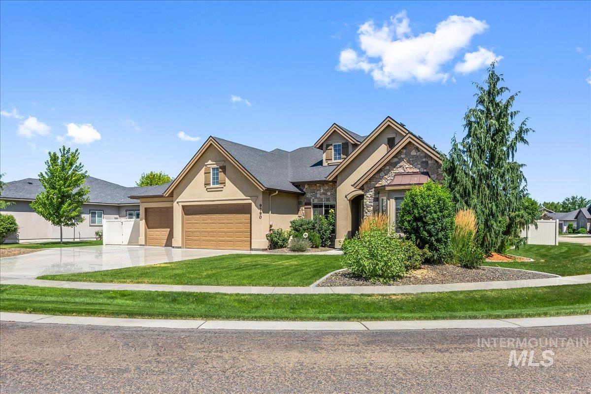 9790 W Golden Rain St., Star, Idaho 83669, 3 Bedrooms, 2.5 Bathrooms, Residential For Sale, Price $799,999, 98977095