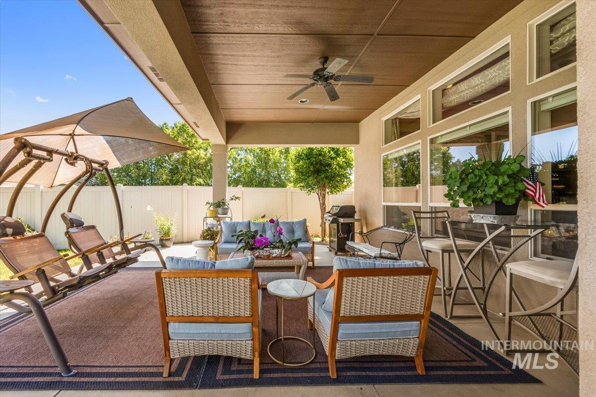 9790 W Golden Rain St., Star, Idaho 83669, 3 Bedrooms, 2.5 Bathrooms, Residential For Sale, Price $799,999, 98977095