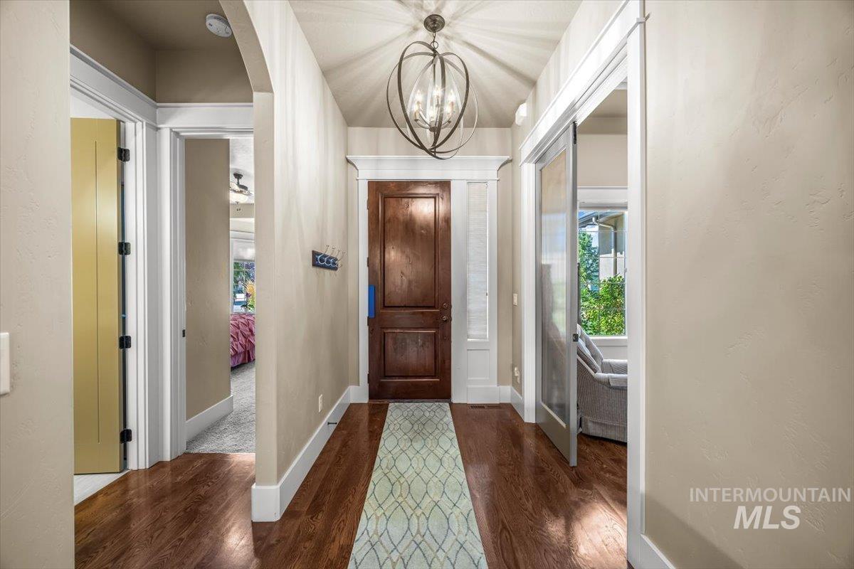 9790 W Golden Rain St., Star, Idaho 83669, 3 Bedrooms, 2.5 Bathrooms, Residential For Sale, Price $799,999, 98977095