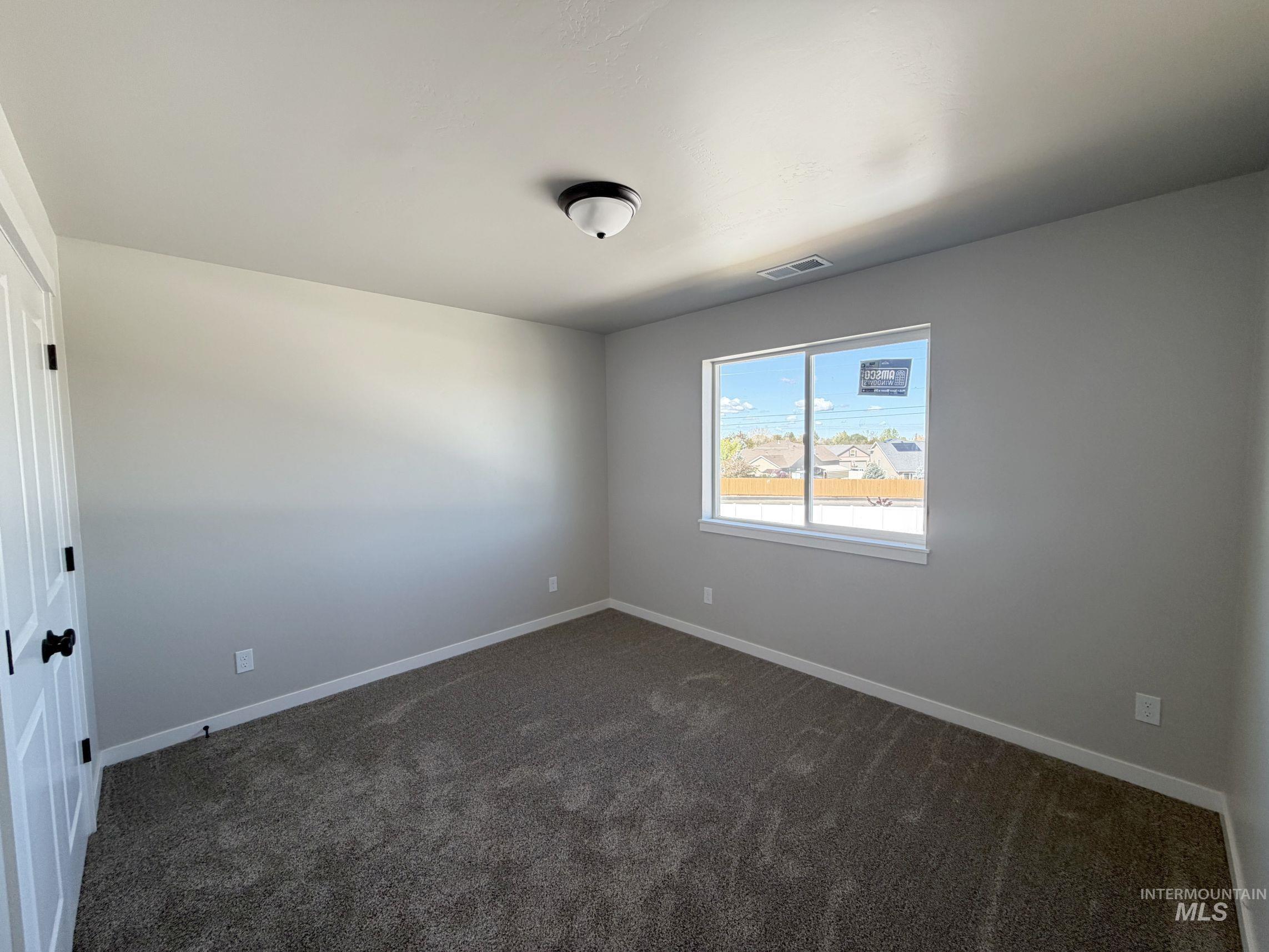 1401 N Kennedy Street, Jerome, Idaho 83338, 5 Bedrooms, 2.5 Bathrooms, Residential For Sale, Price $494,900,MLS 98977097