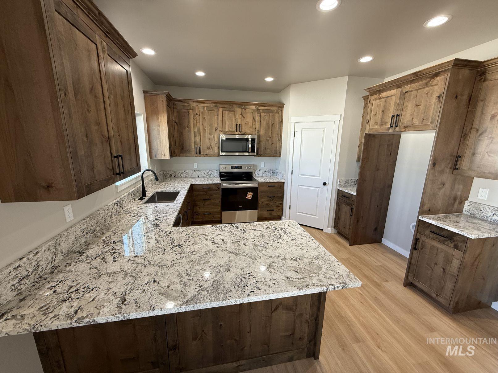1401 N Kennedy Street, Jerome, Idaho 83338, 5 Bedrooms, 2.5 Bathrooms, Residential For Sale, Price $479,900, 98977097
