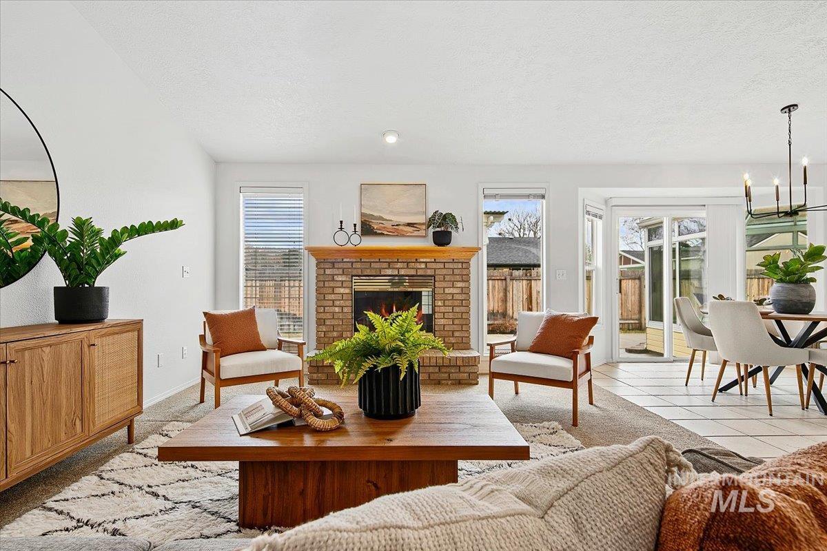 4488 N Crimson Pl., Boise, Idaho 83703, 3 Bedrooms, 2 Bathrooms, Residential For Sale, Price $474,900,MLS 98977099