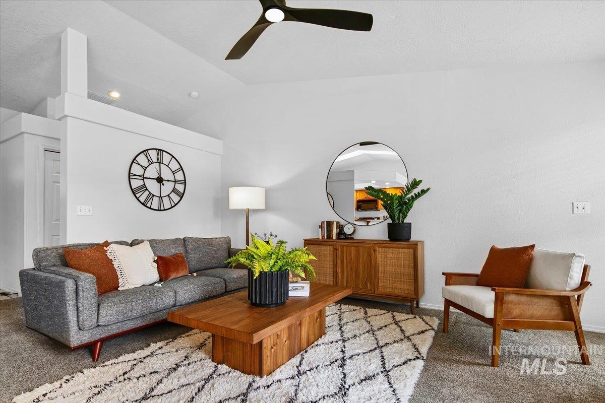 4488 N Crimson Pl., Boise, Idaho 83703, 3 Bedrooms, 2 Bathrooms, Residential For Sale, Price $474,900,MLS 98977099