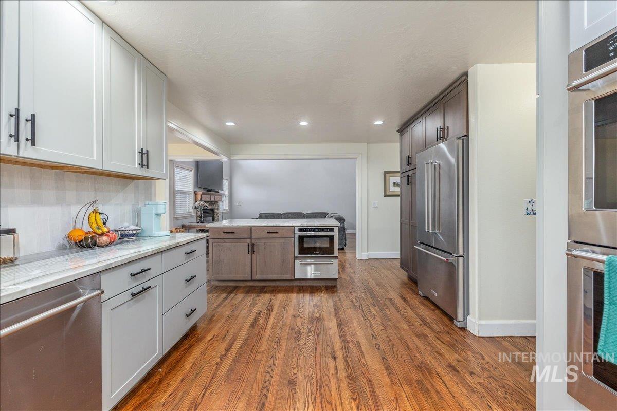 3534 N Summerpark Ave, Meridian, Idaho 83646, 5 Bedrooms, 4 Bathrooms, Residential For Sale, Price $810,000, 98977103